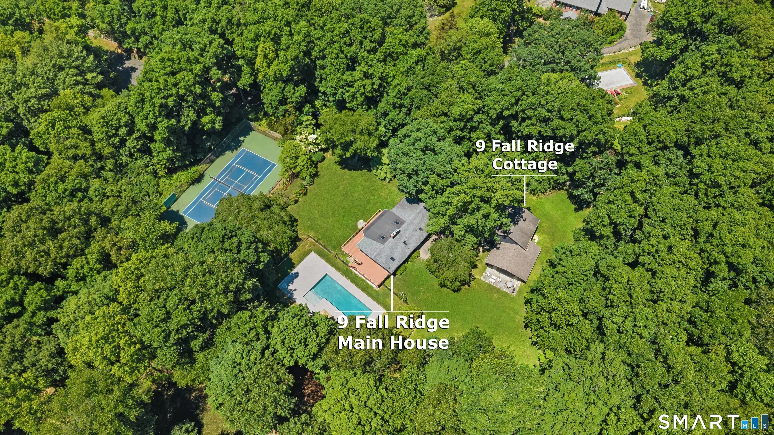 9 Fall Ridge Road, Weston