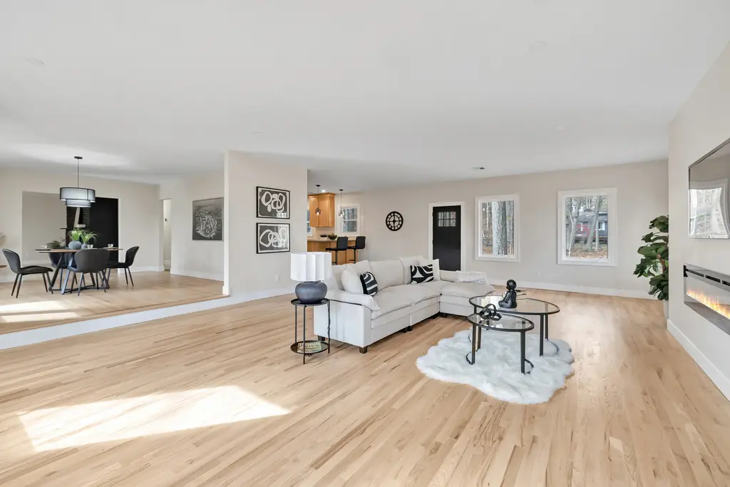93 Tersana Drive, Easton
