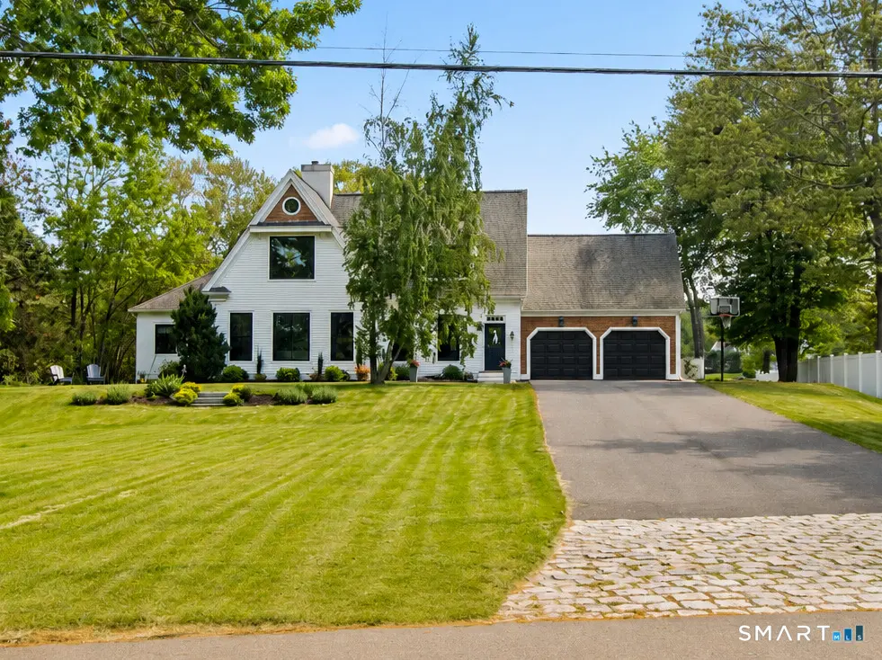 99 Garnet Park Road, Madison