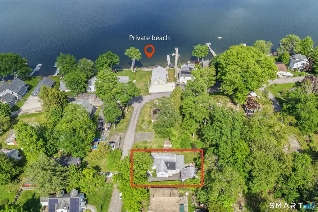 18 Willow Lane, Morris