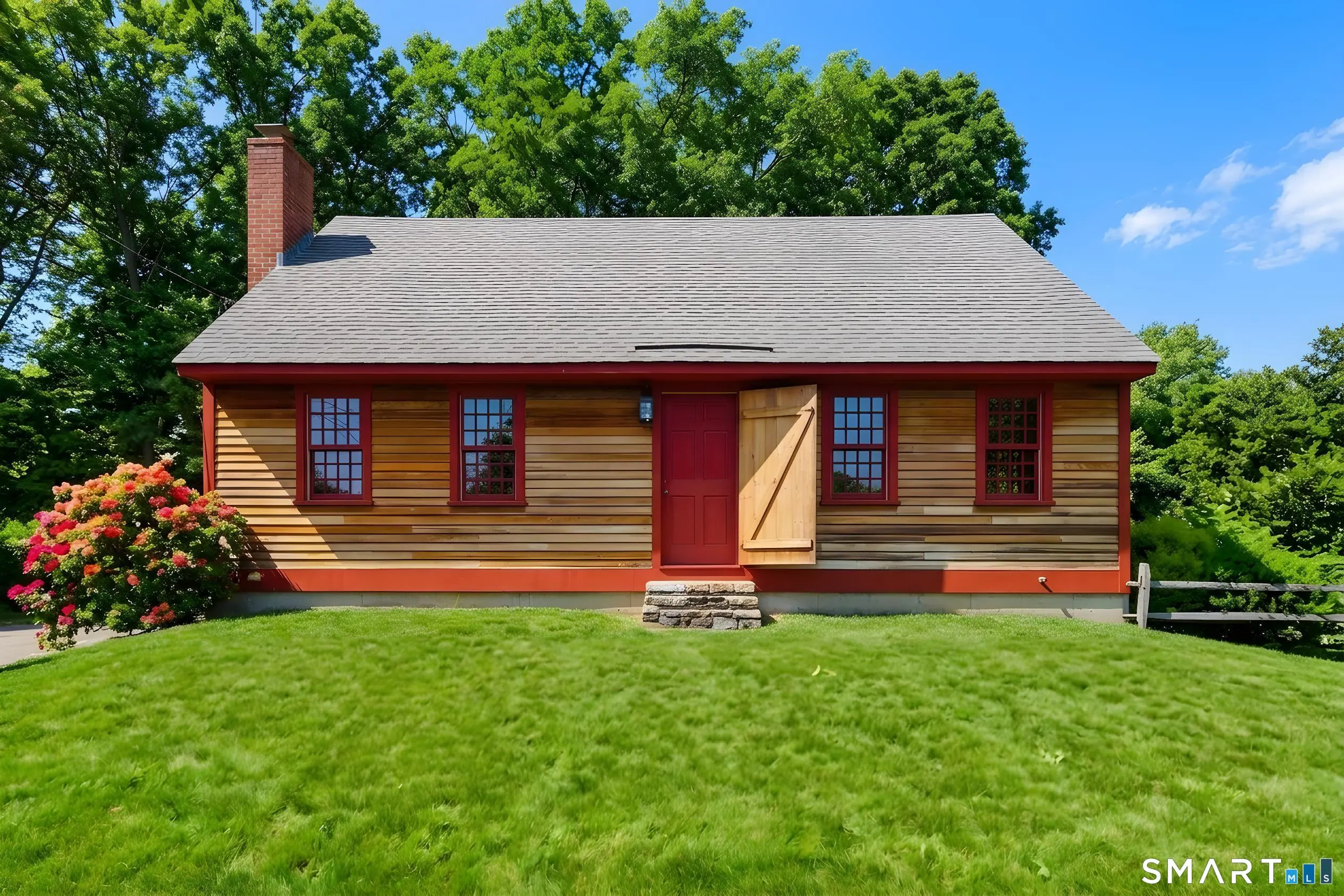 6 Robin Street, Stonington
