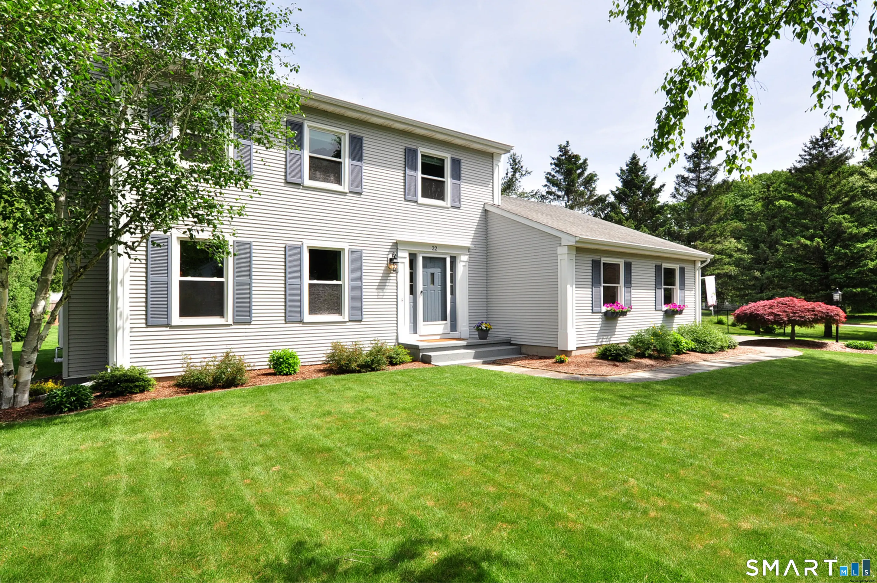 22 Pebblebrook, Windsor