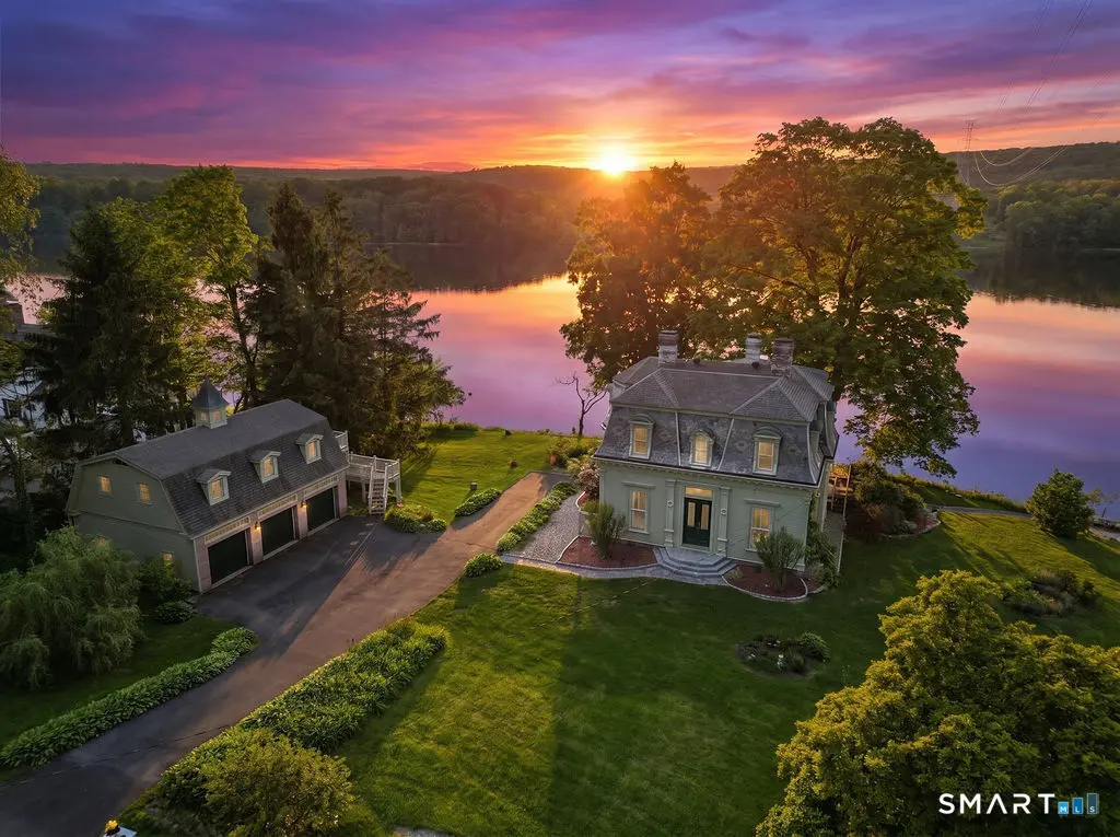 77 Main Street, East Haddam