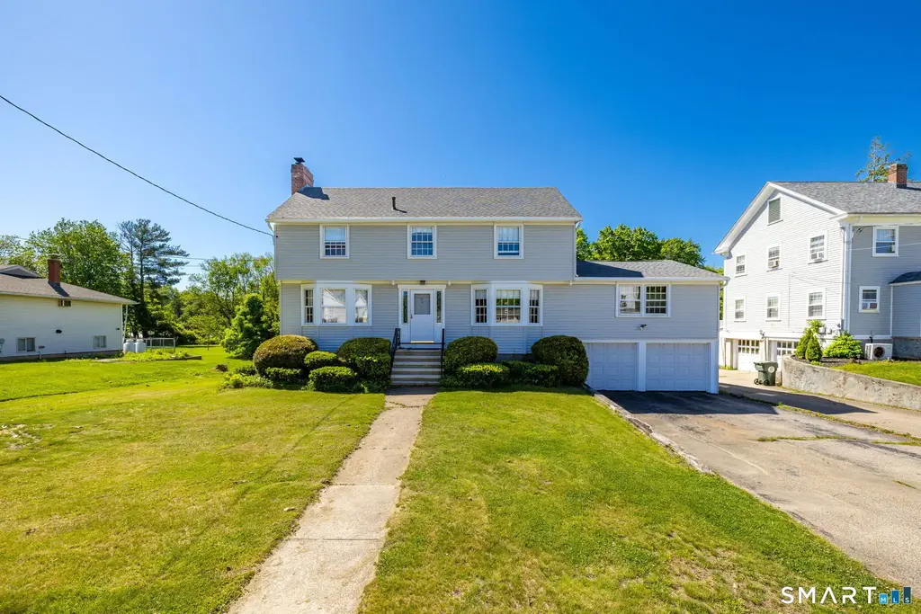 84 Norwich Avenue, Colchester