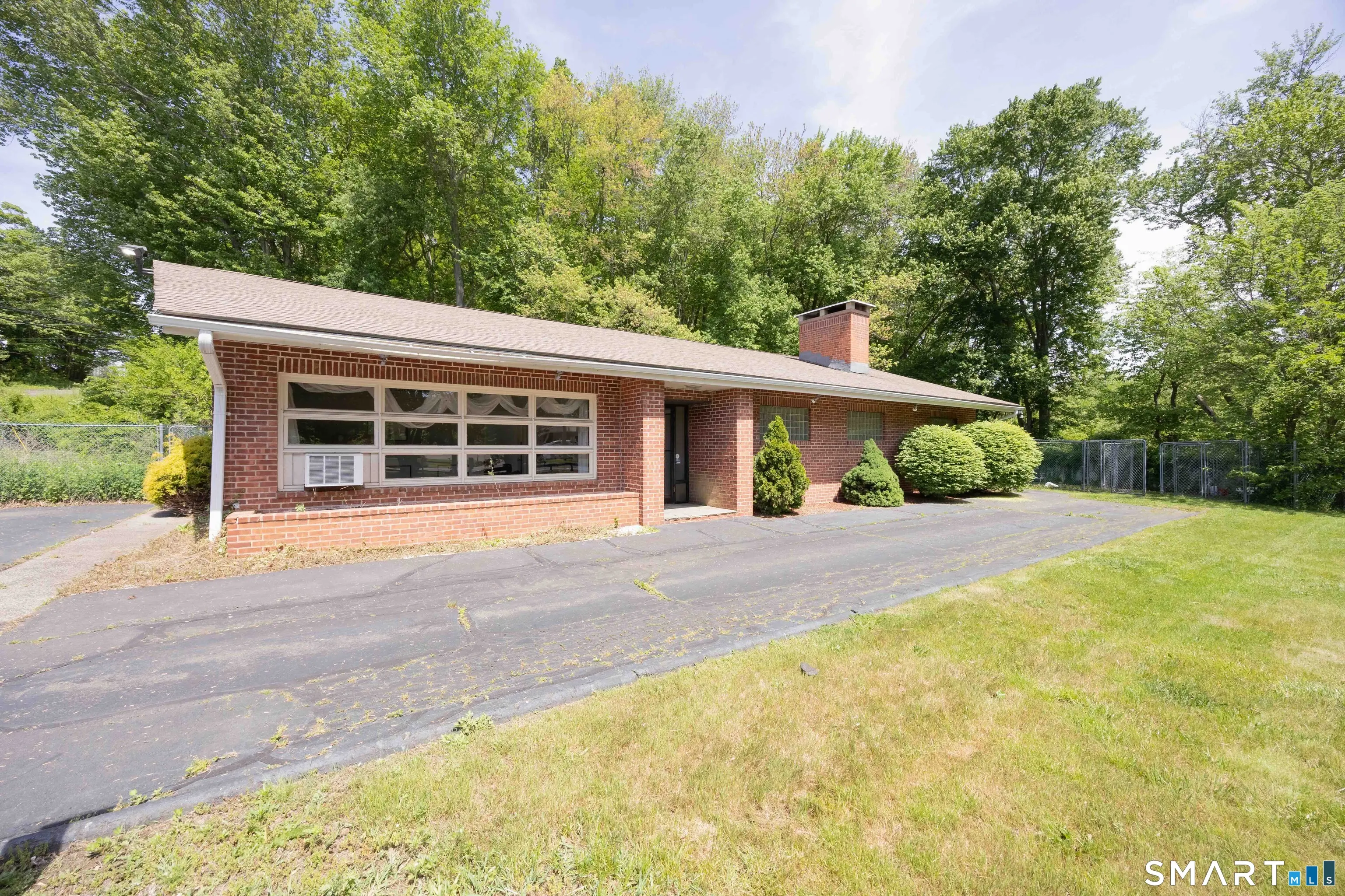 46 North Main Street, Branford