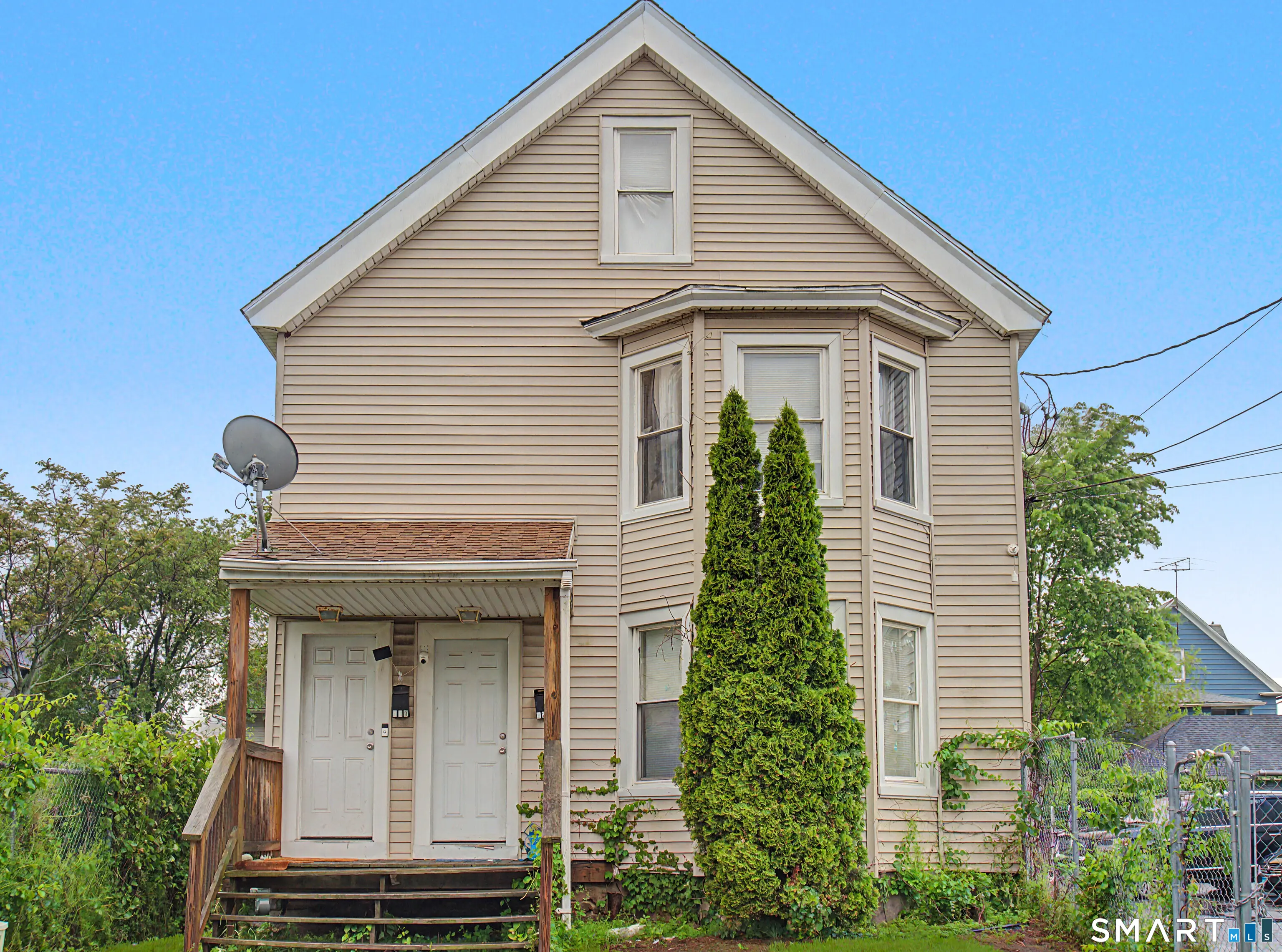 319 Carroll Avenue, Bridgeport