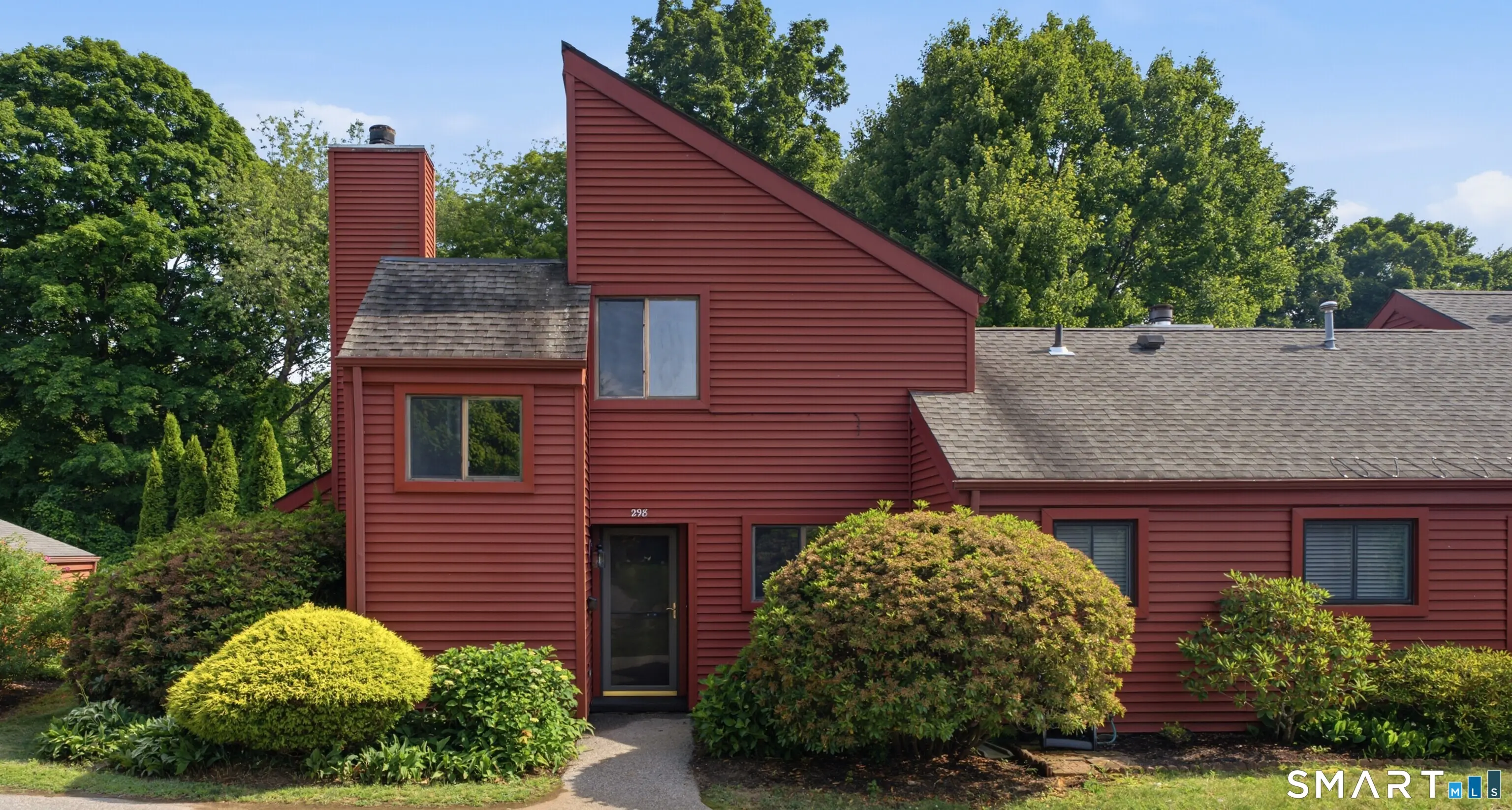 298 Hollister Way West 298, Glastonbury
