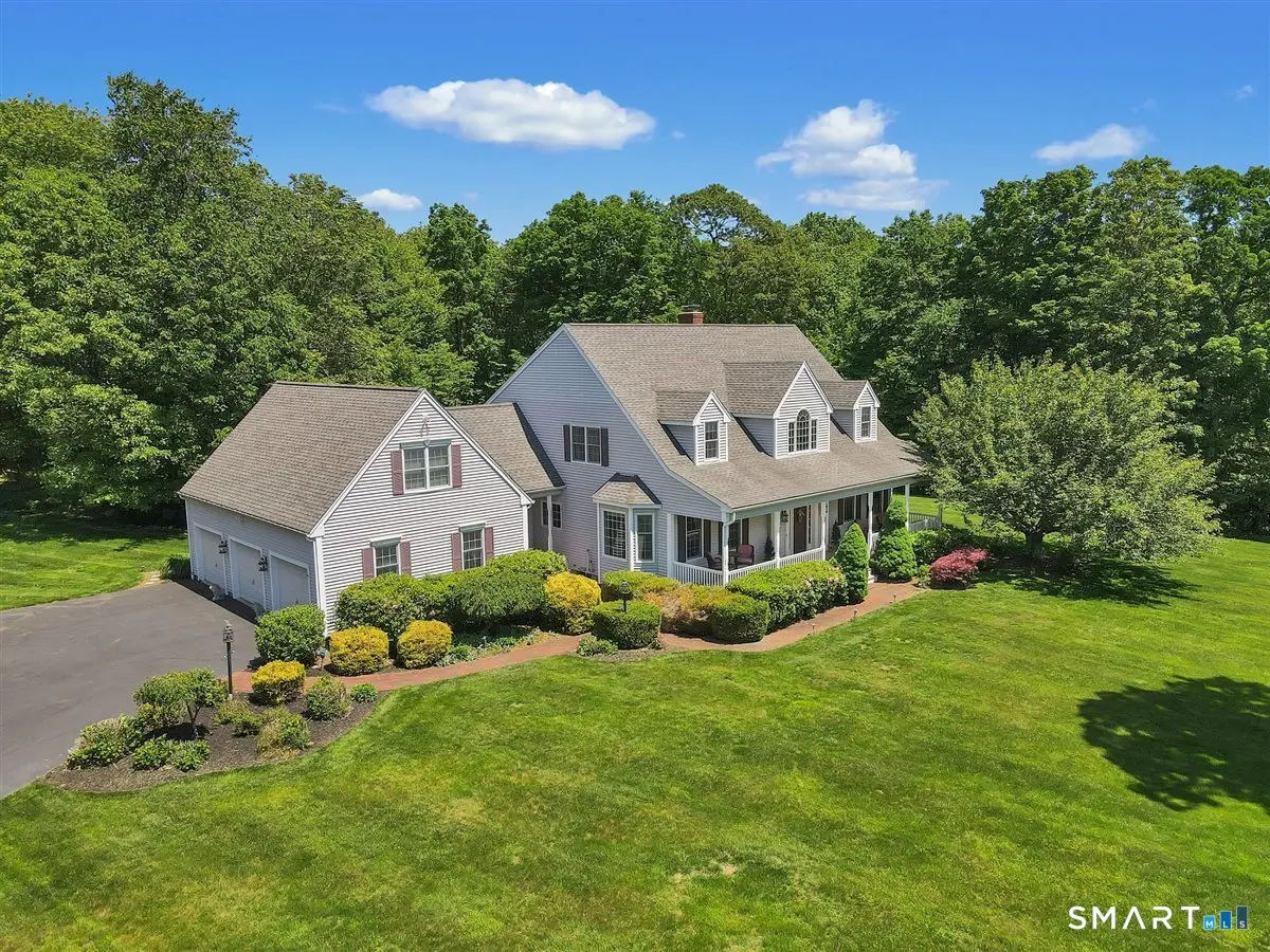 10 Isabell Drive, Madison