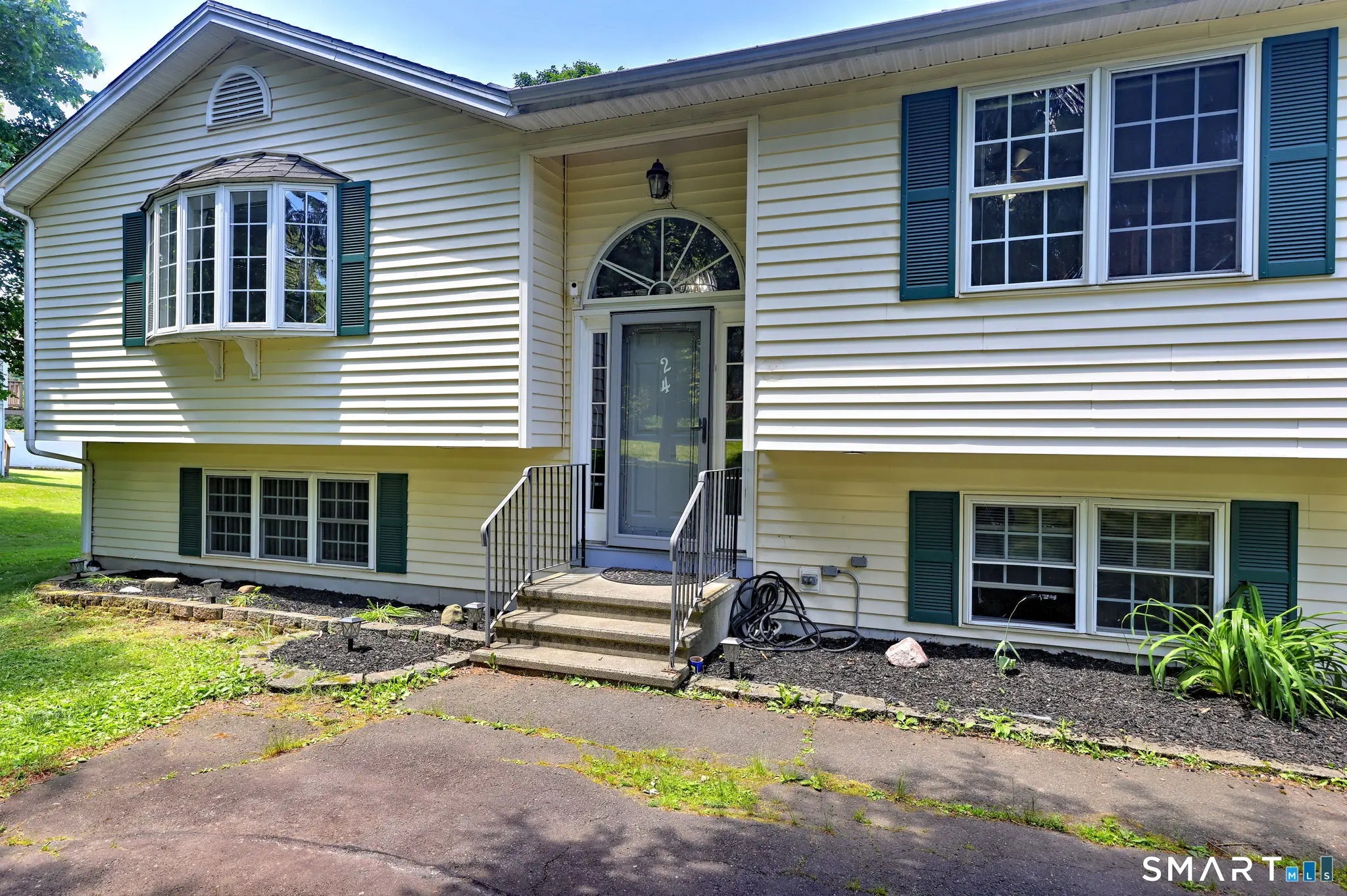 24 Warner Road, North Haven