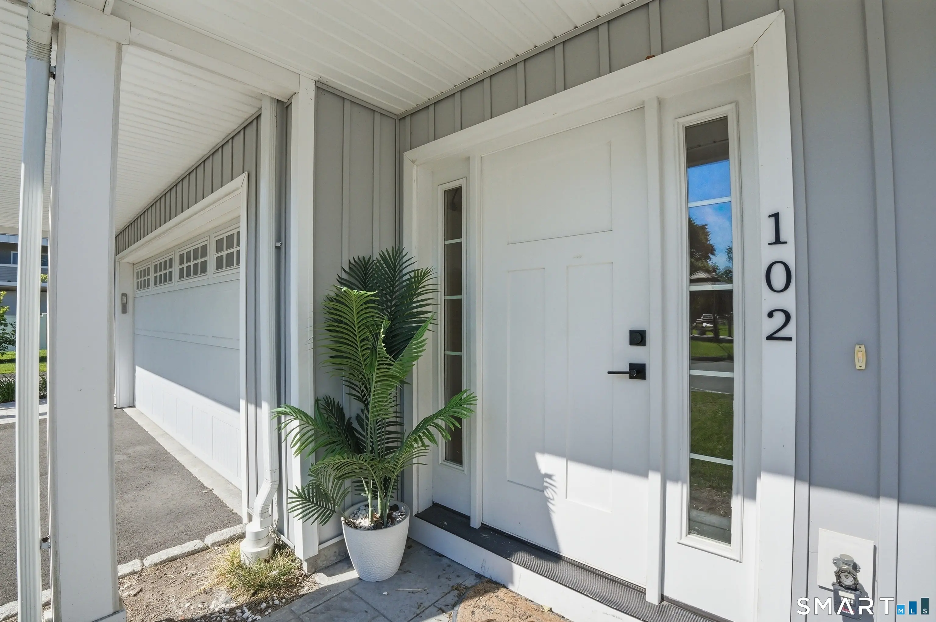 301 Harbour Close 102, New Haven