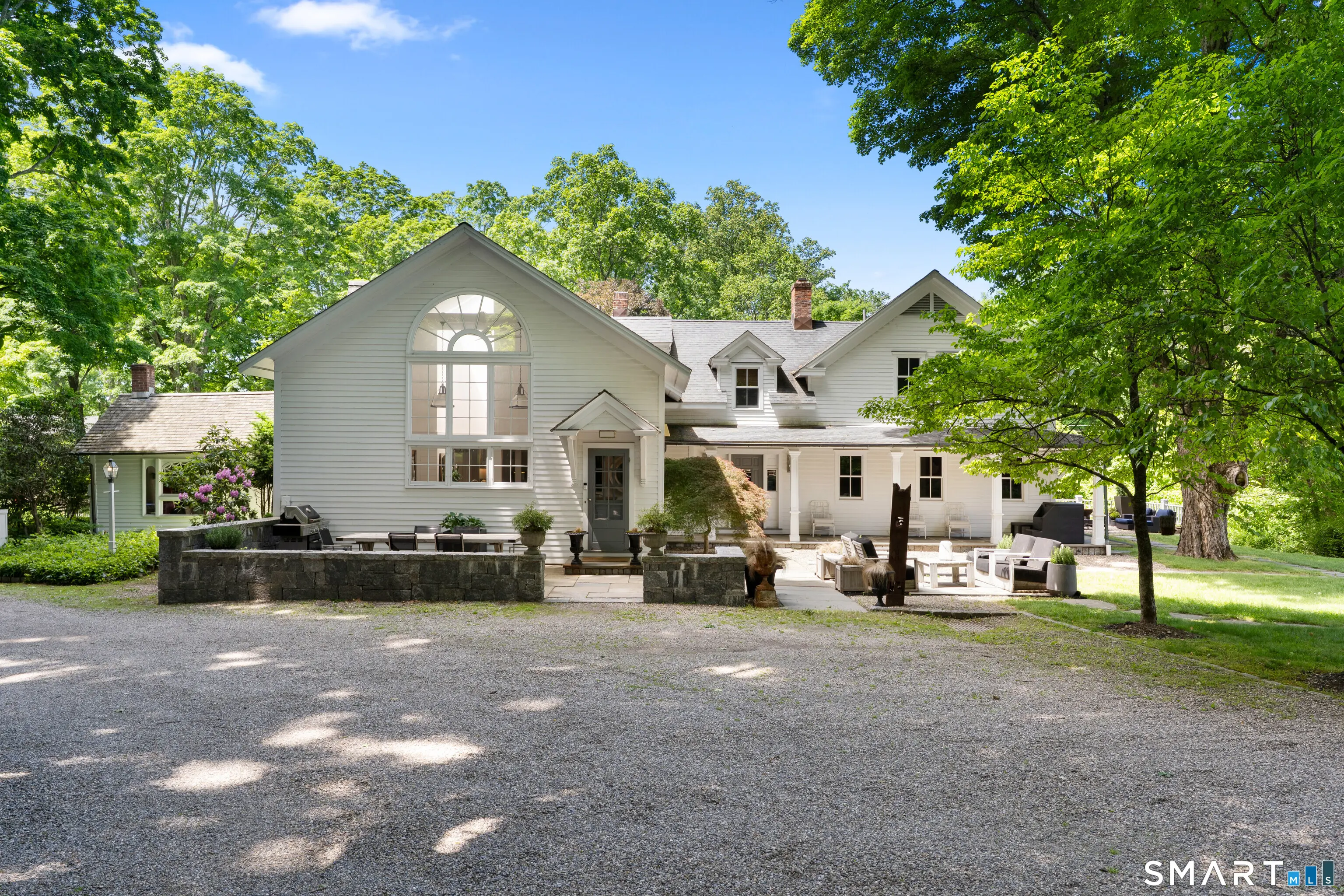 159 Newtown Turnpike, Weston