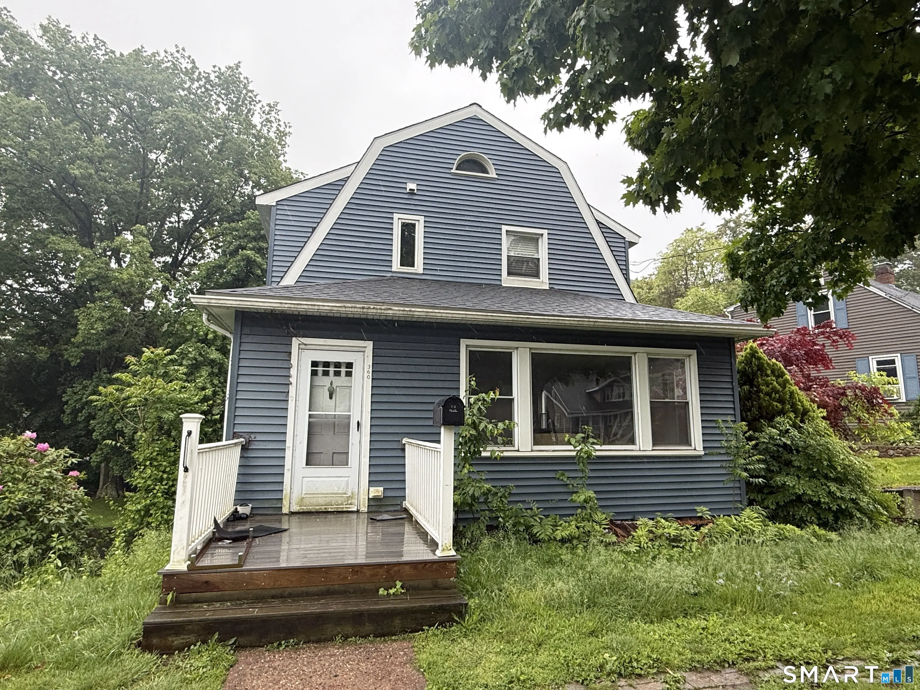 360 Farmington Avenue, Bristol