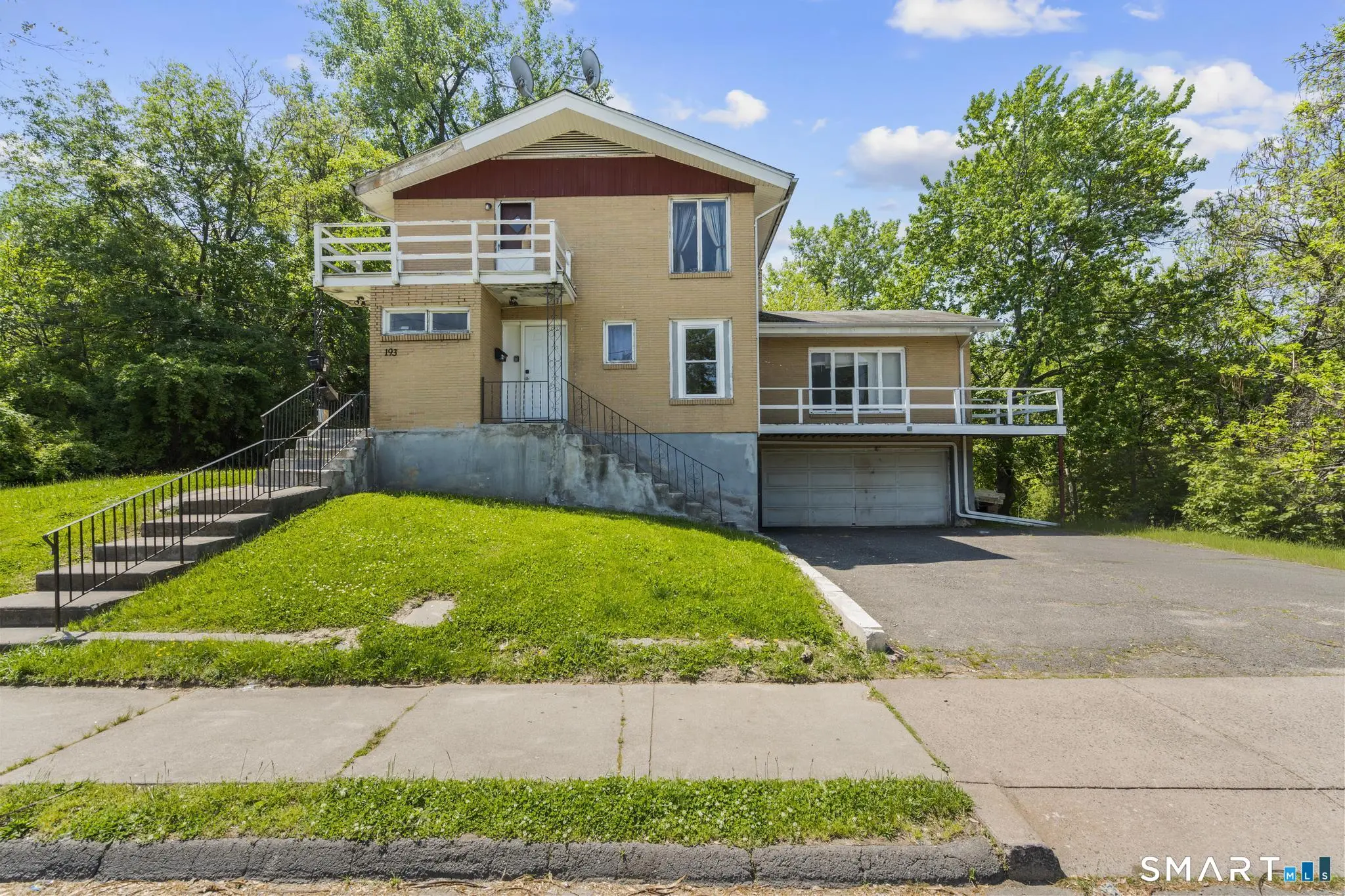 193 Hampton Street, Hartford