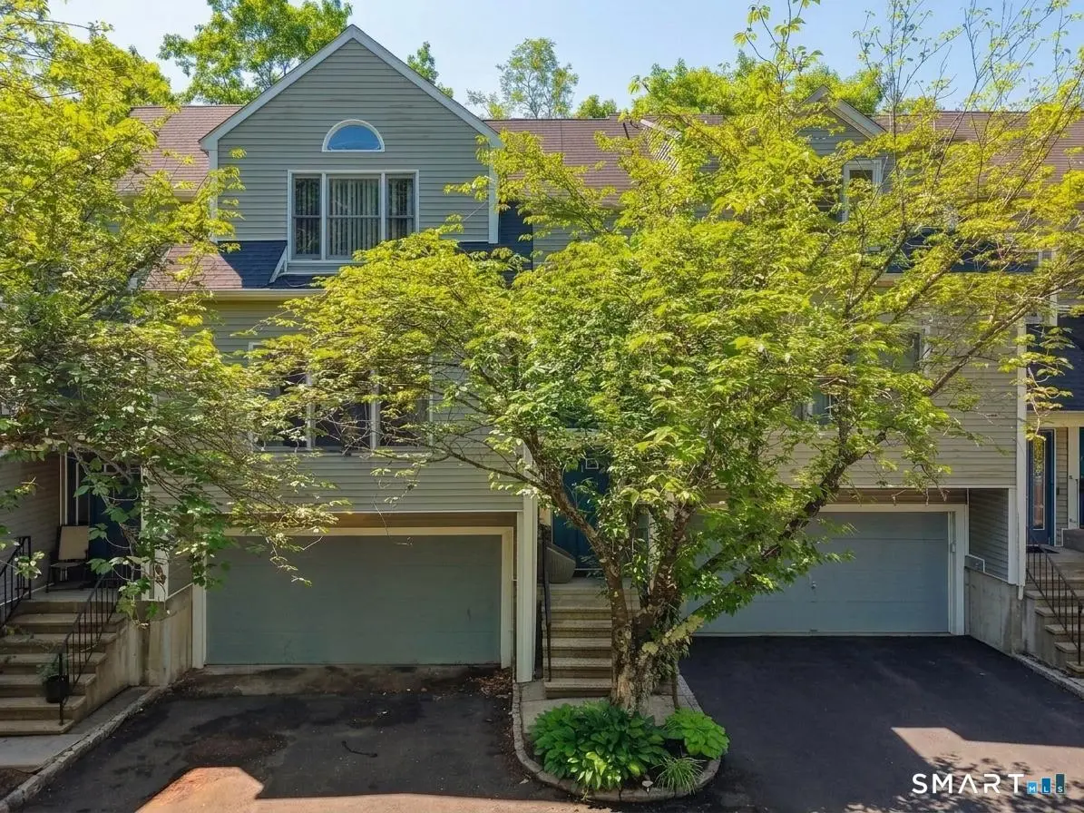 380 Anton Drive 380, Bridgeport