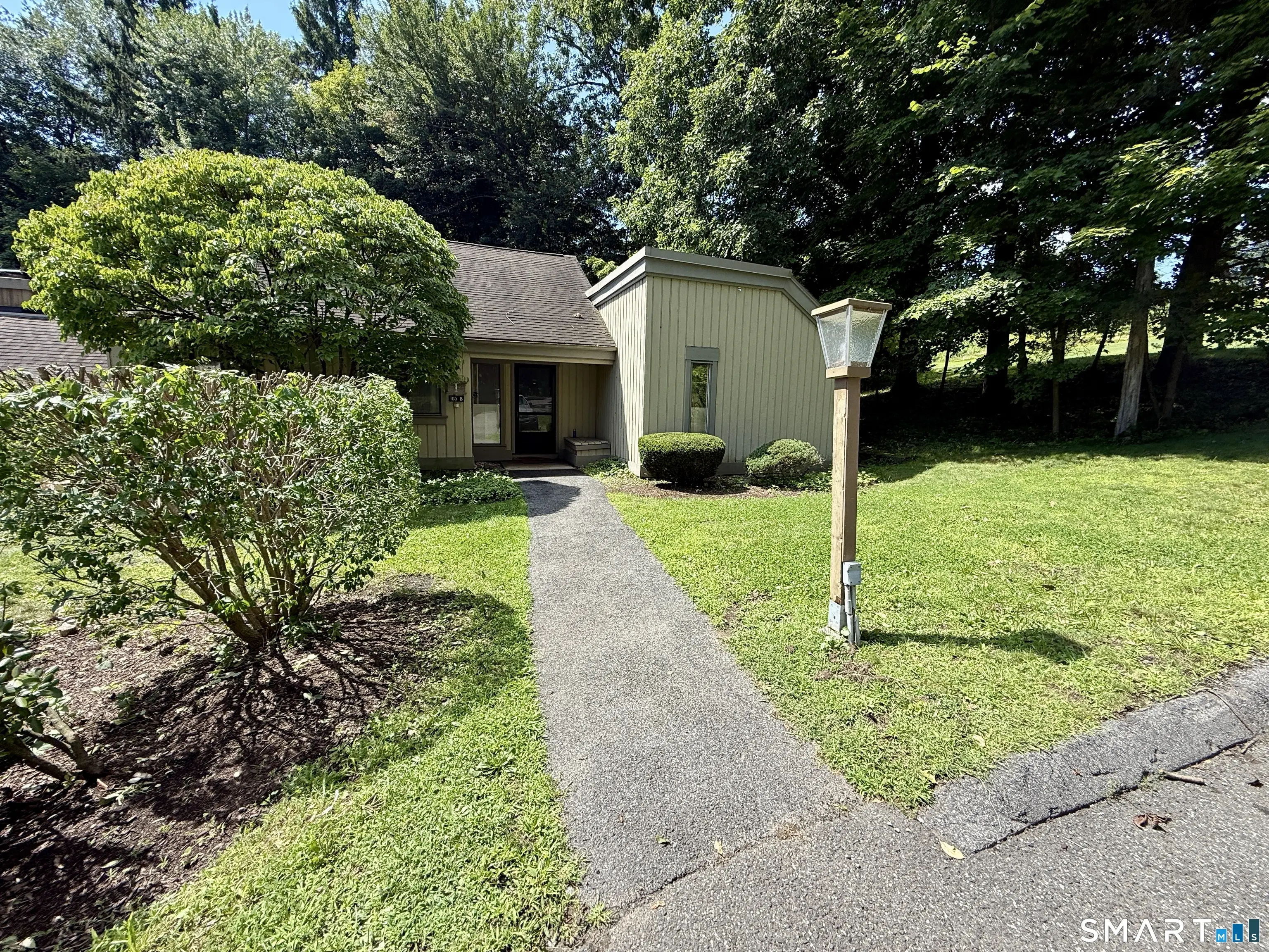 105 Heritage Village B, Southbury