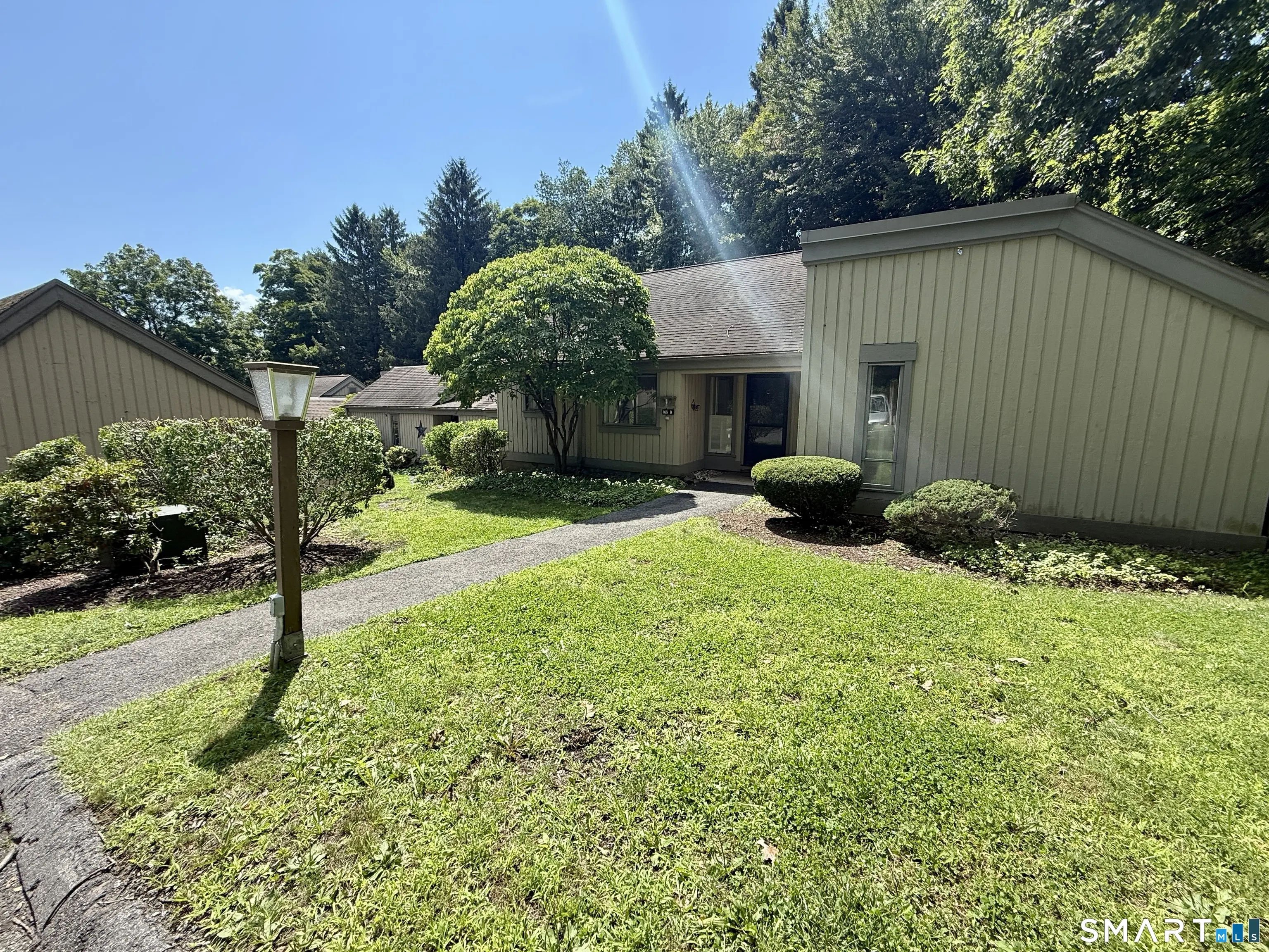 105 Heritage Village B, Southbury