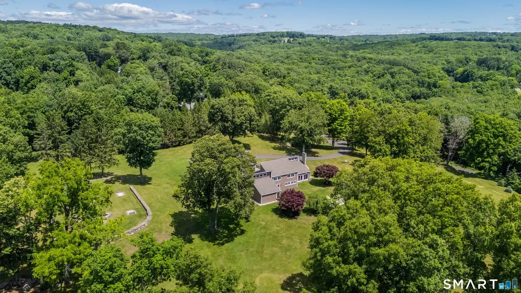 119 Judge Lane, Bethlehem