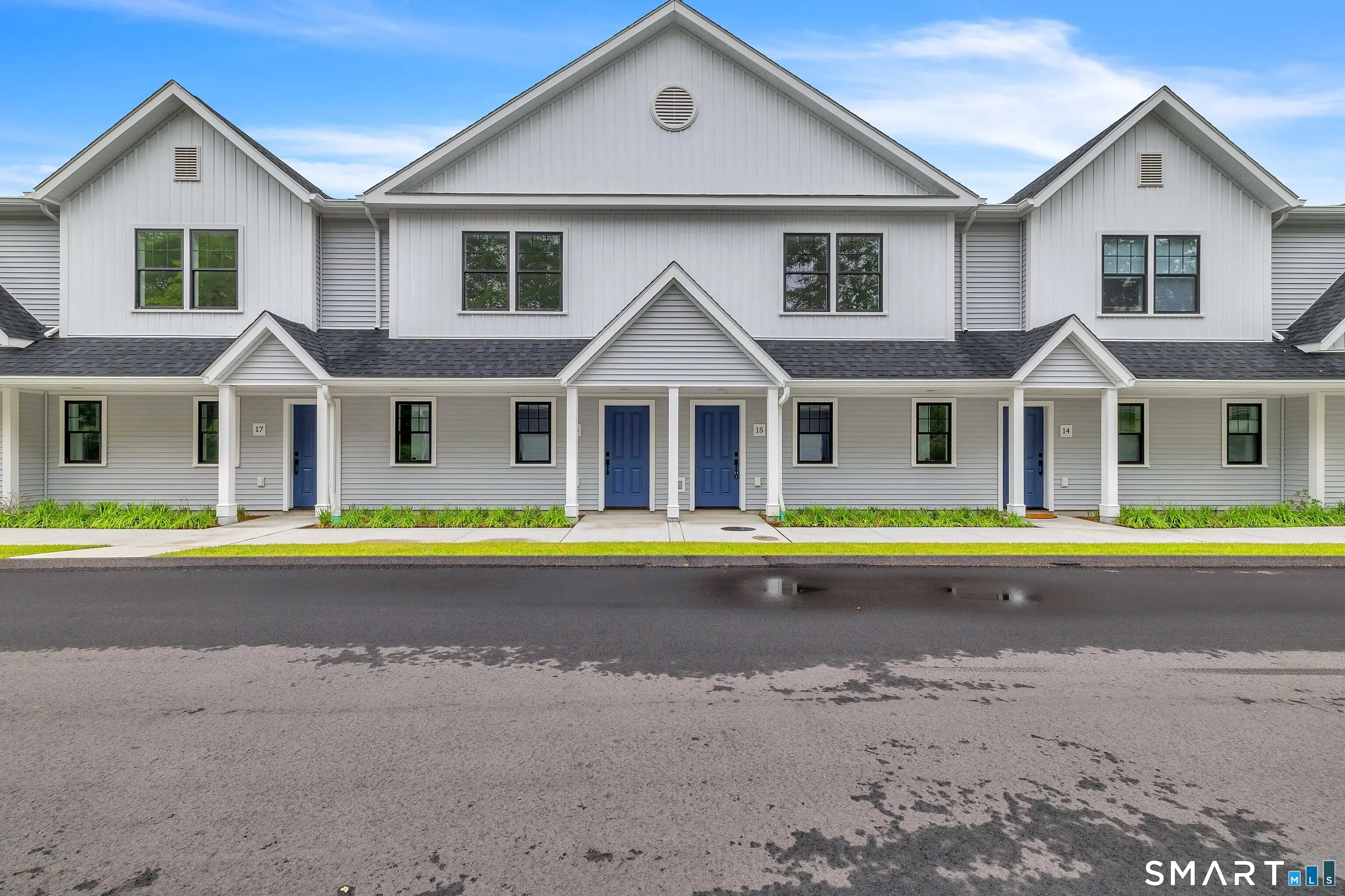 138 Boston Post Road 17, East Lyme