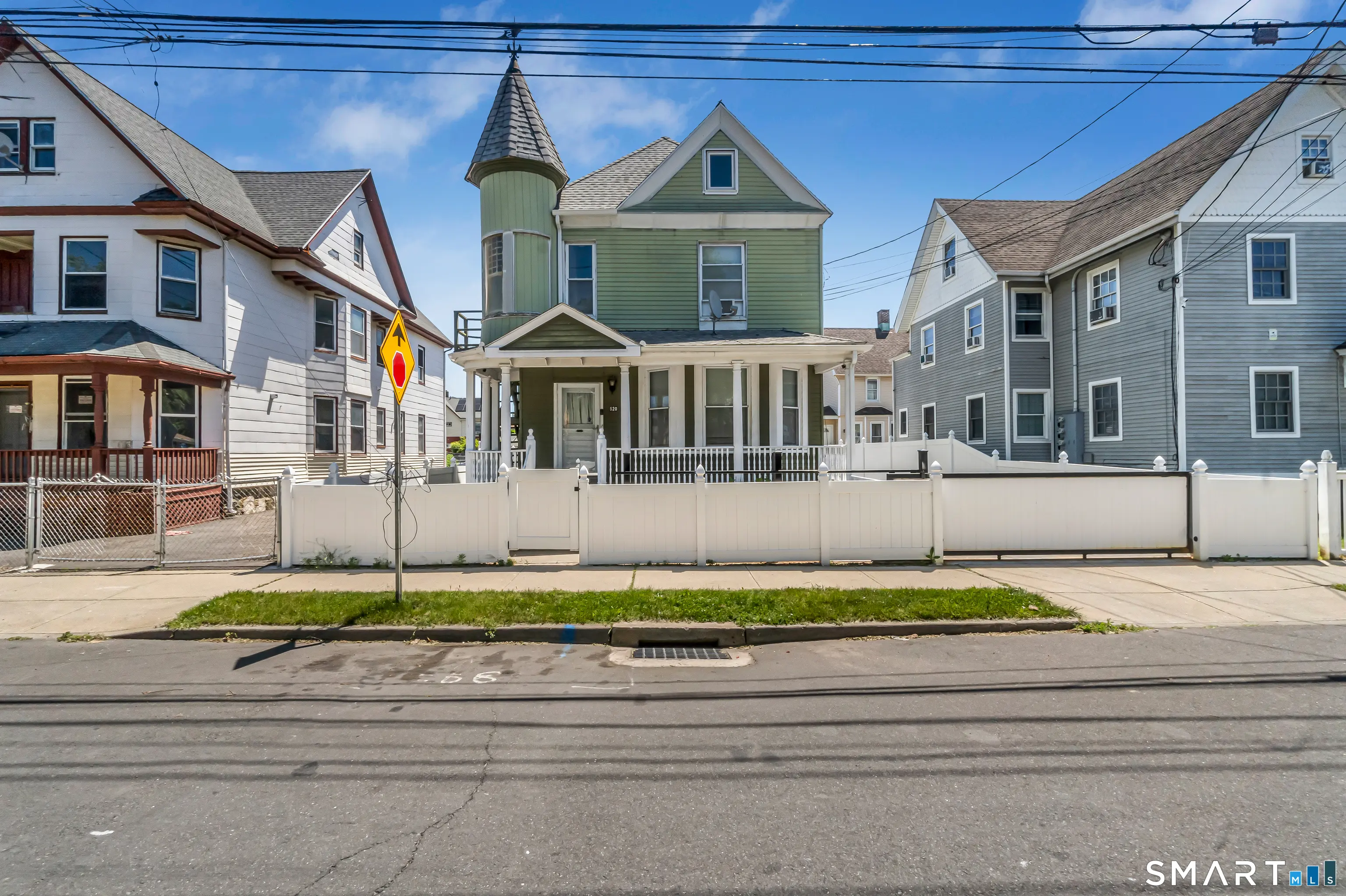 520 William Street, Bridgeport