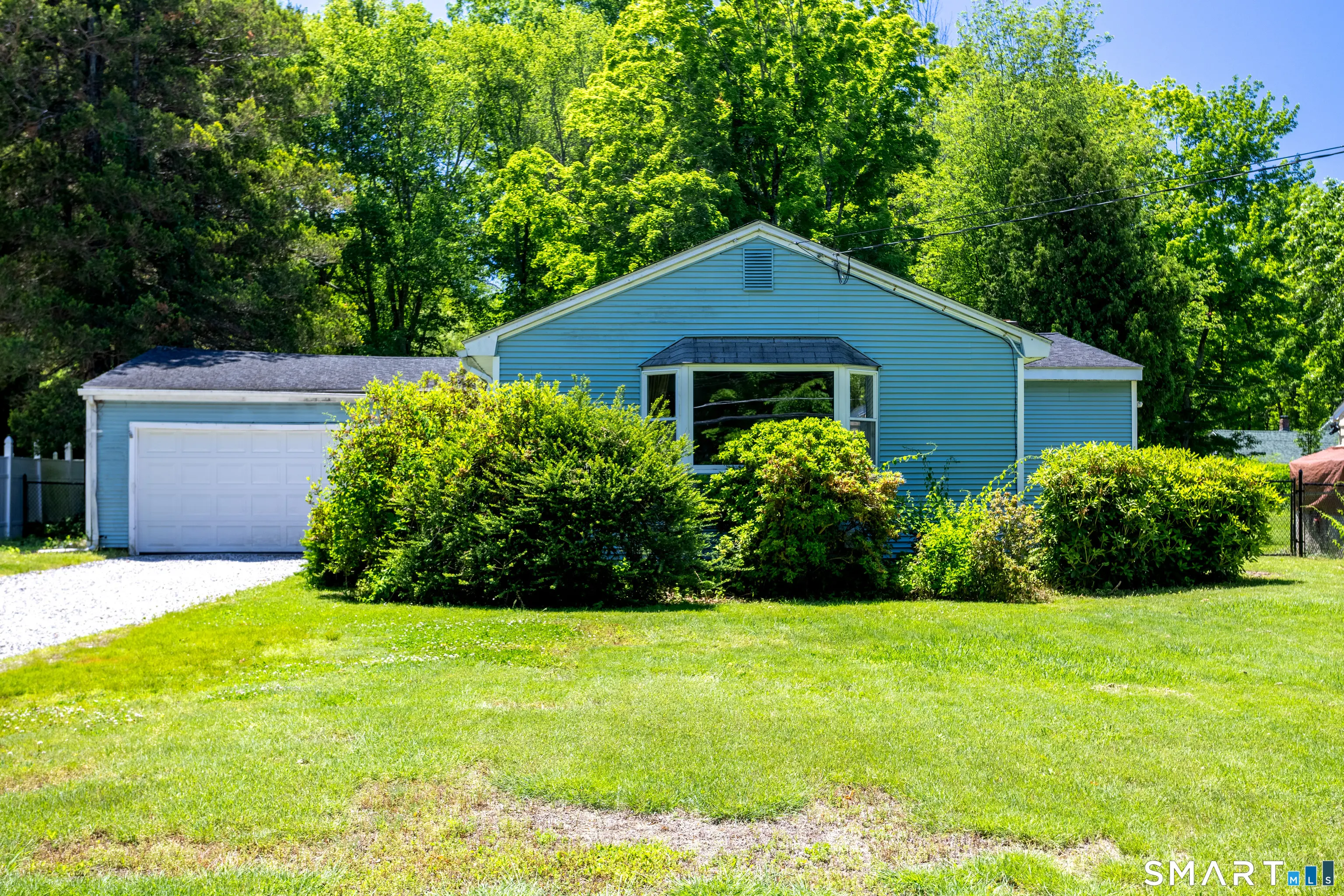 2671 Main Street, Coventry