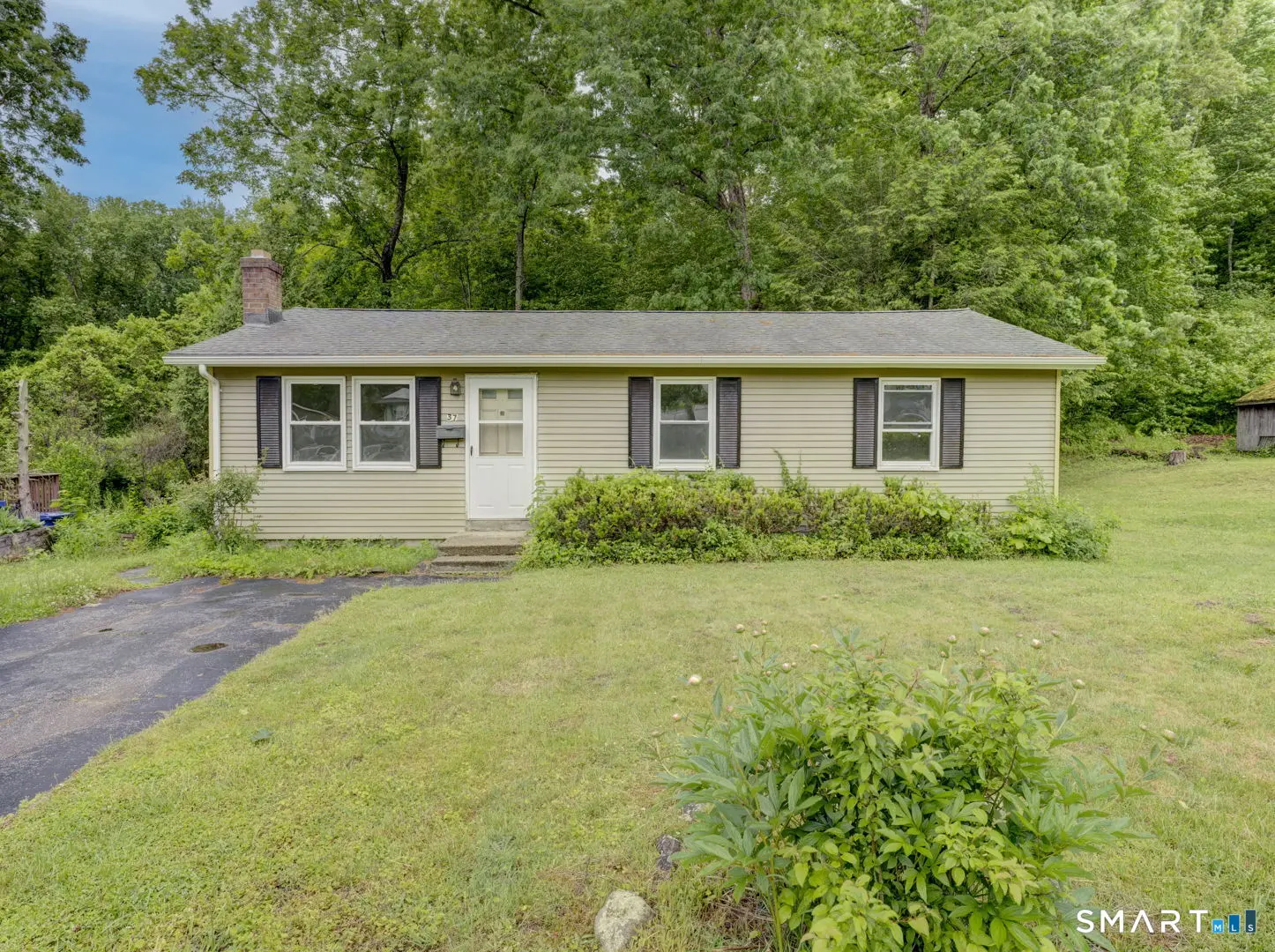 37 Spring View Lane, Windham