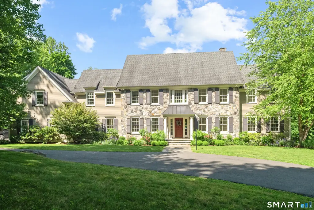 17 Blackman Road, Ridgefield