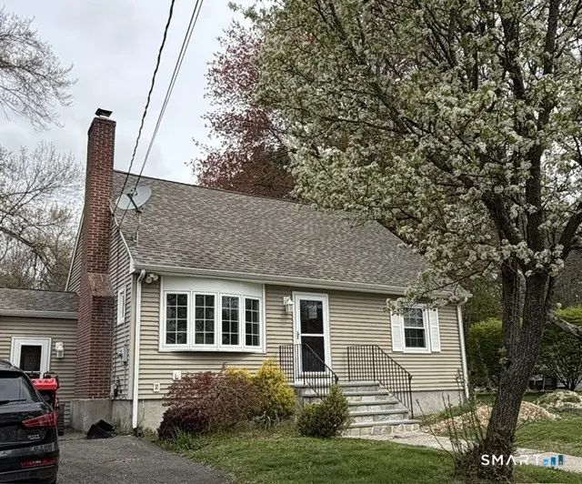 30 Main Street, Plymouth