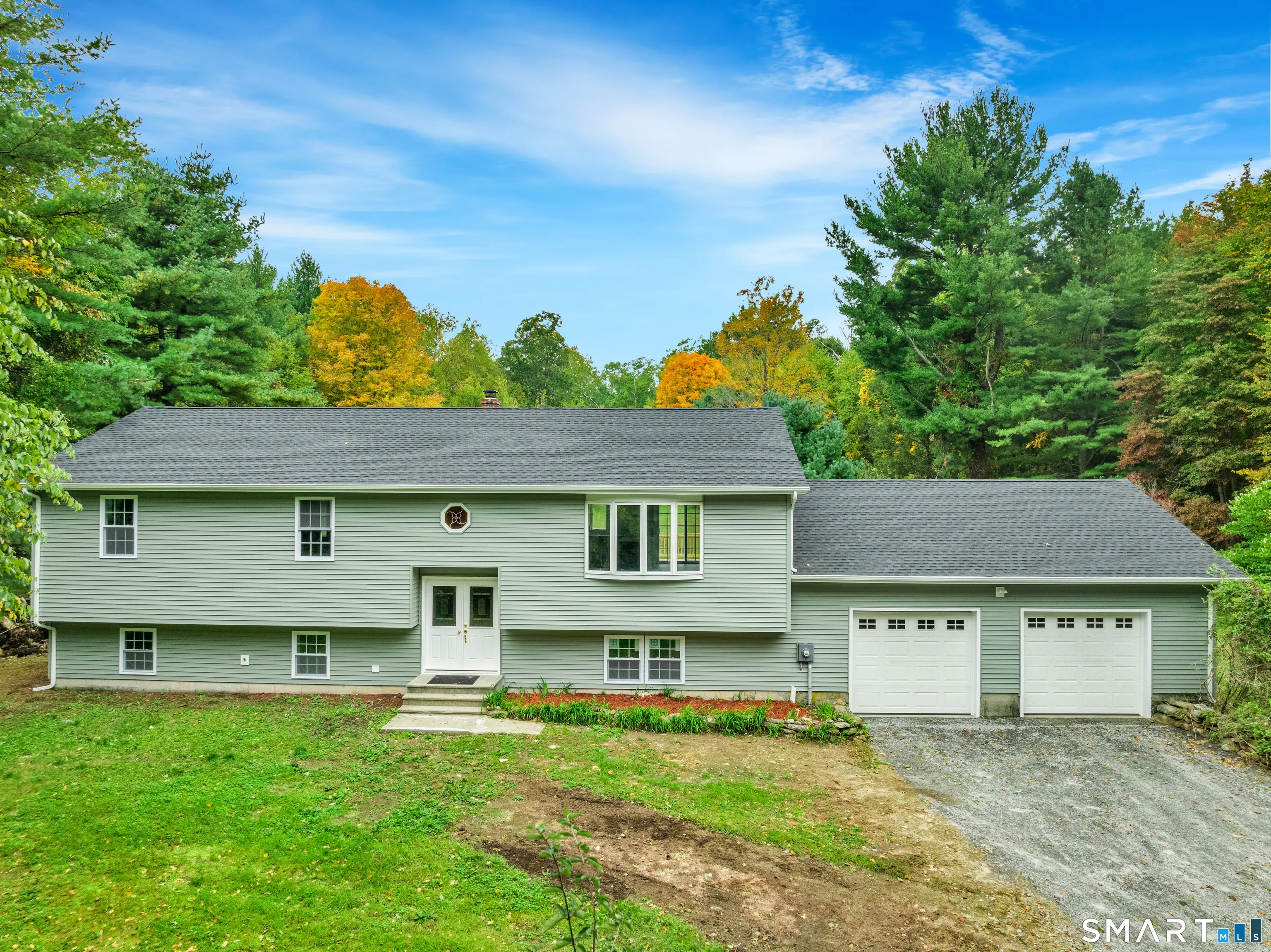 155 Tripp Hollow Road, Brooklyn