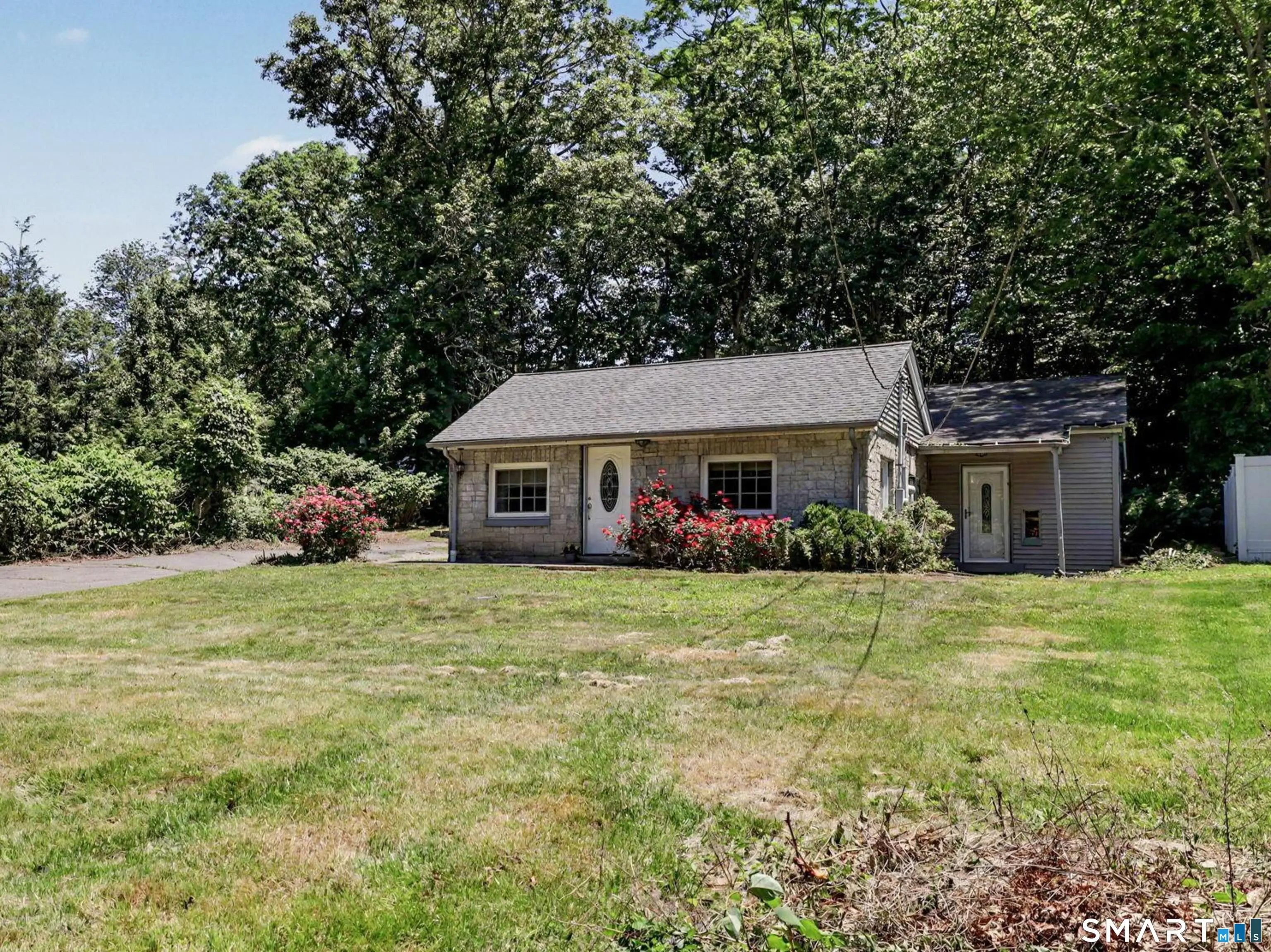 36 Donovan Road, Naugatuck