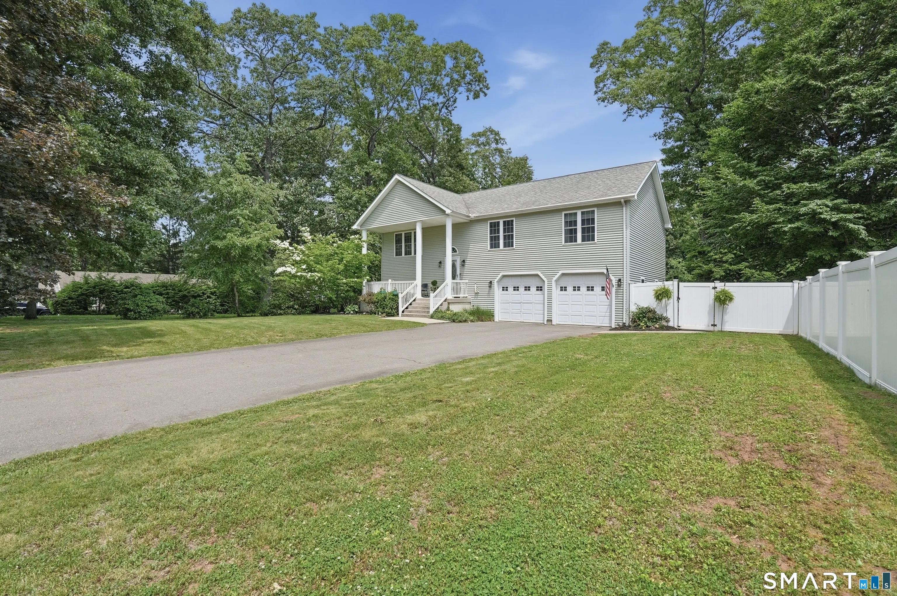 26 South Plains Road, Southington