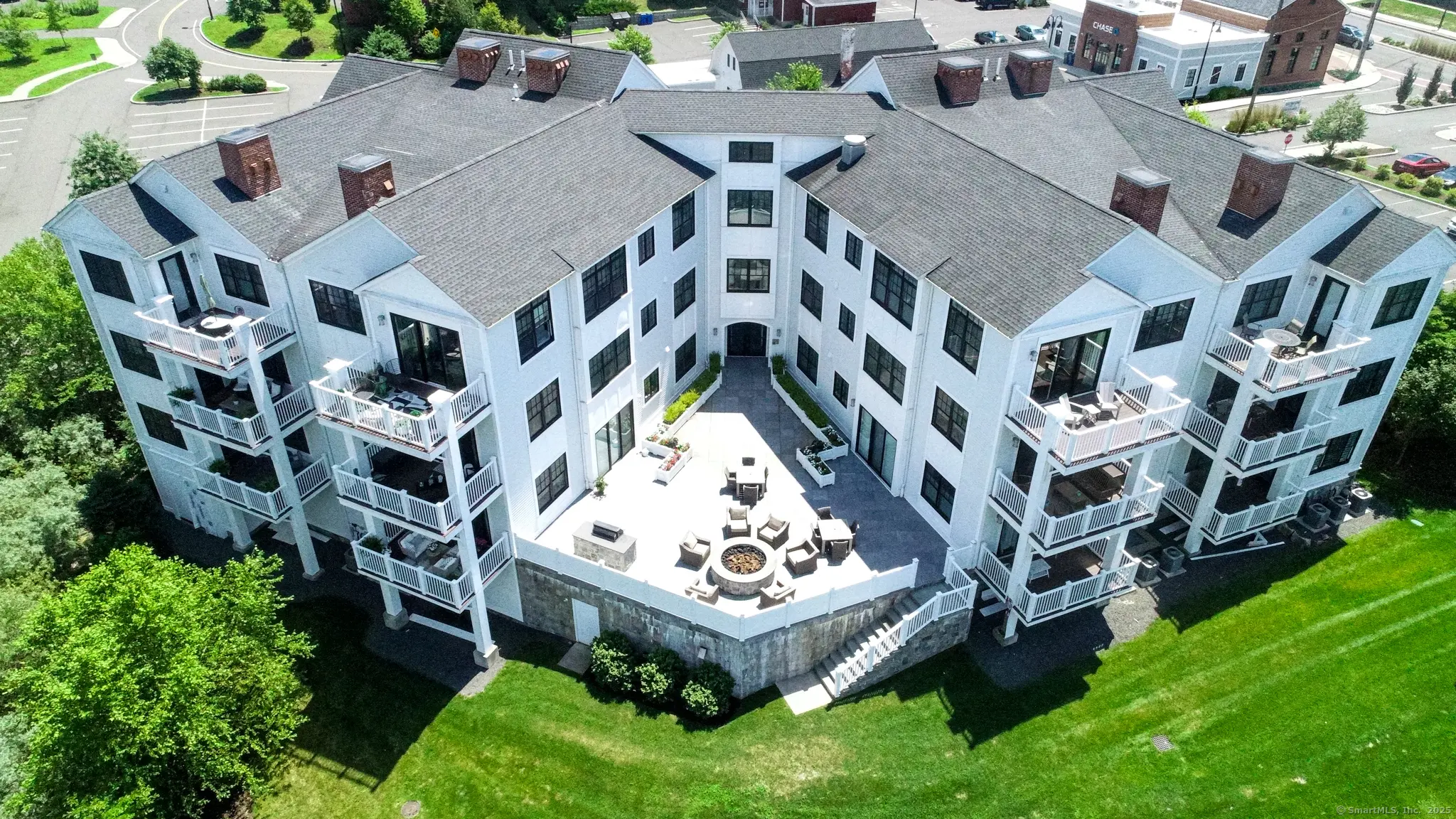 788 Farmington Avenue 104, Farmington
