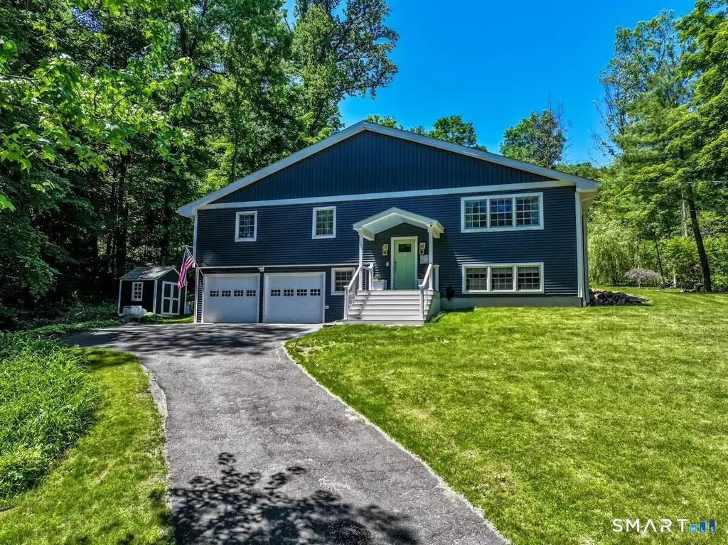3 Ledgewood Drive, Sherman