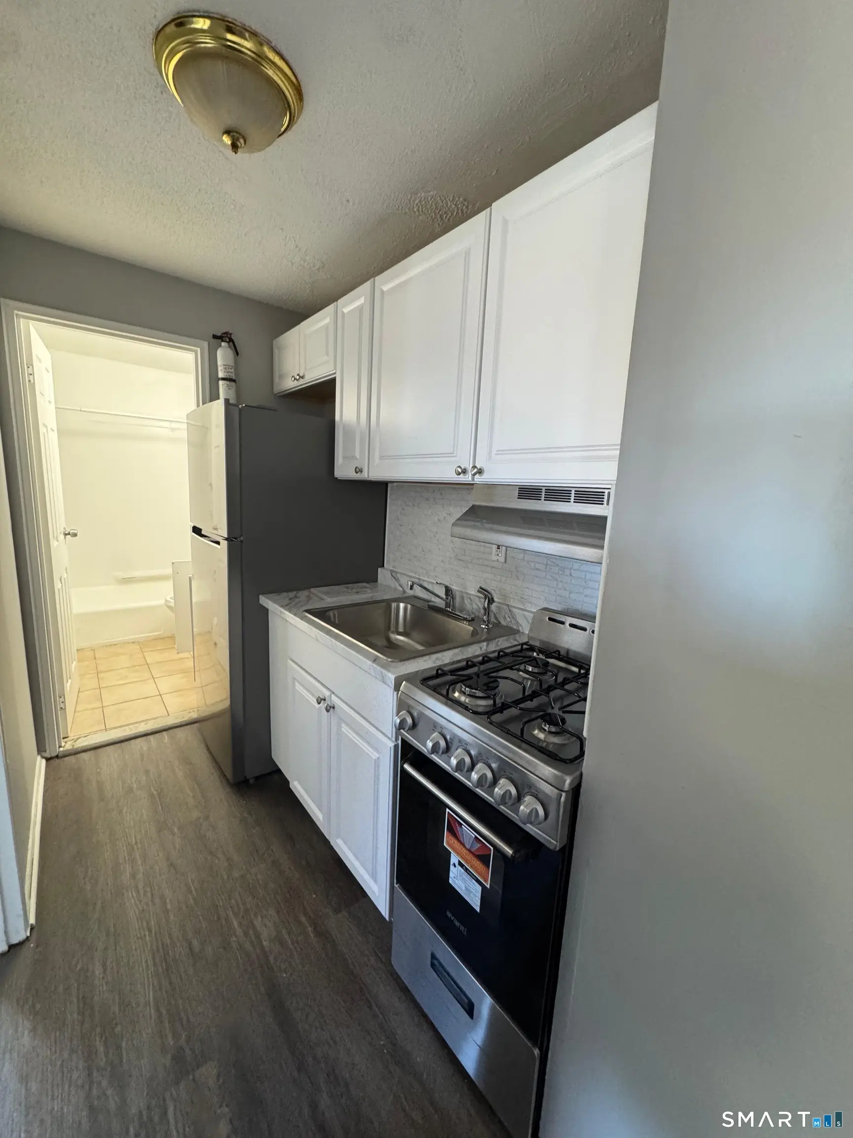 129 Black Rock Avenue 13, Bridgeport