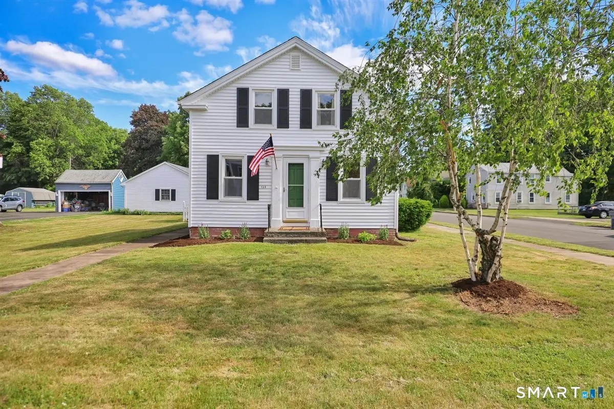 128 Broad Street, Plainville
