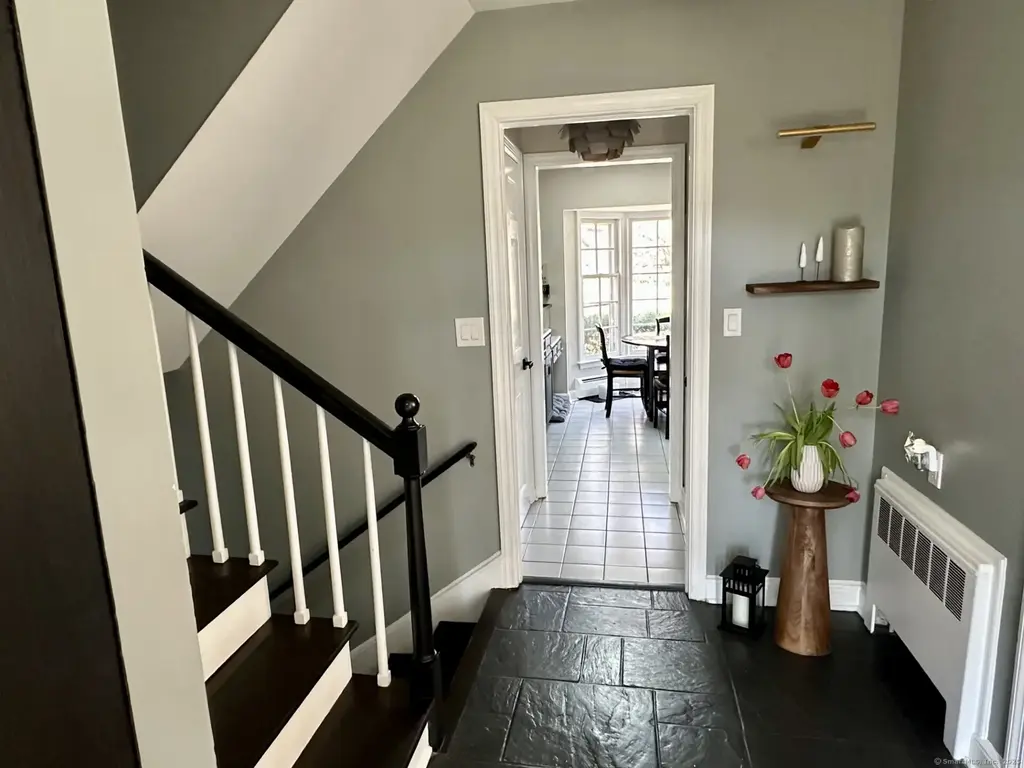 277 Indian Rock Road, New Canaan