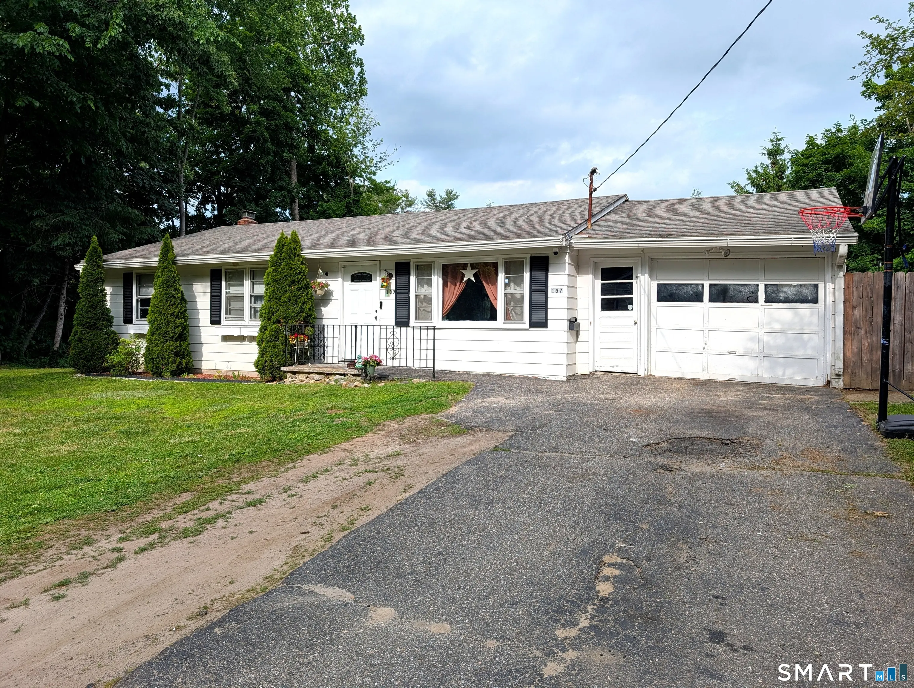 137 Northside Drive, Torrington