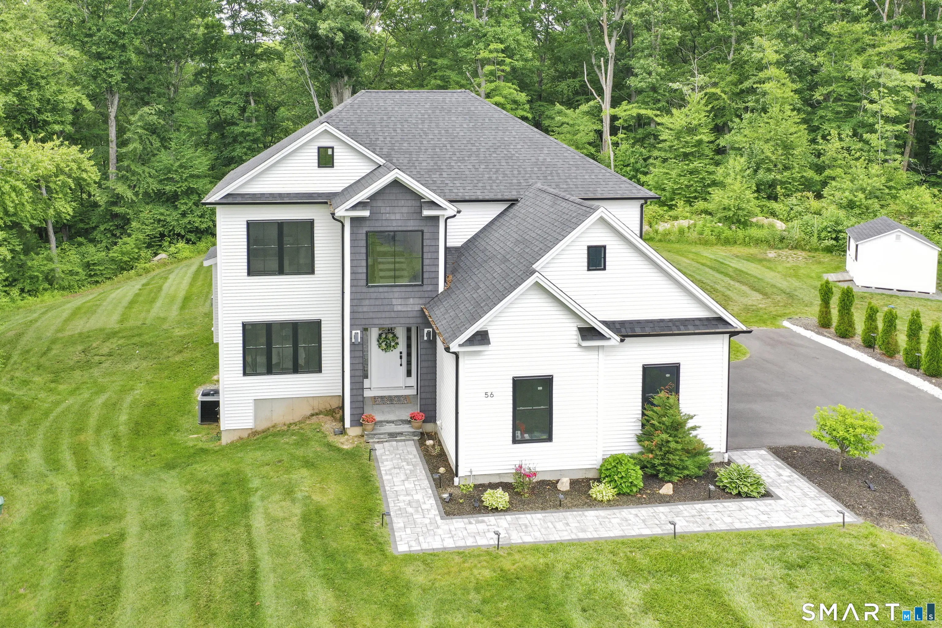 56 Stone House Lane, Burlington
