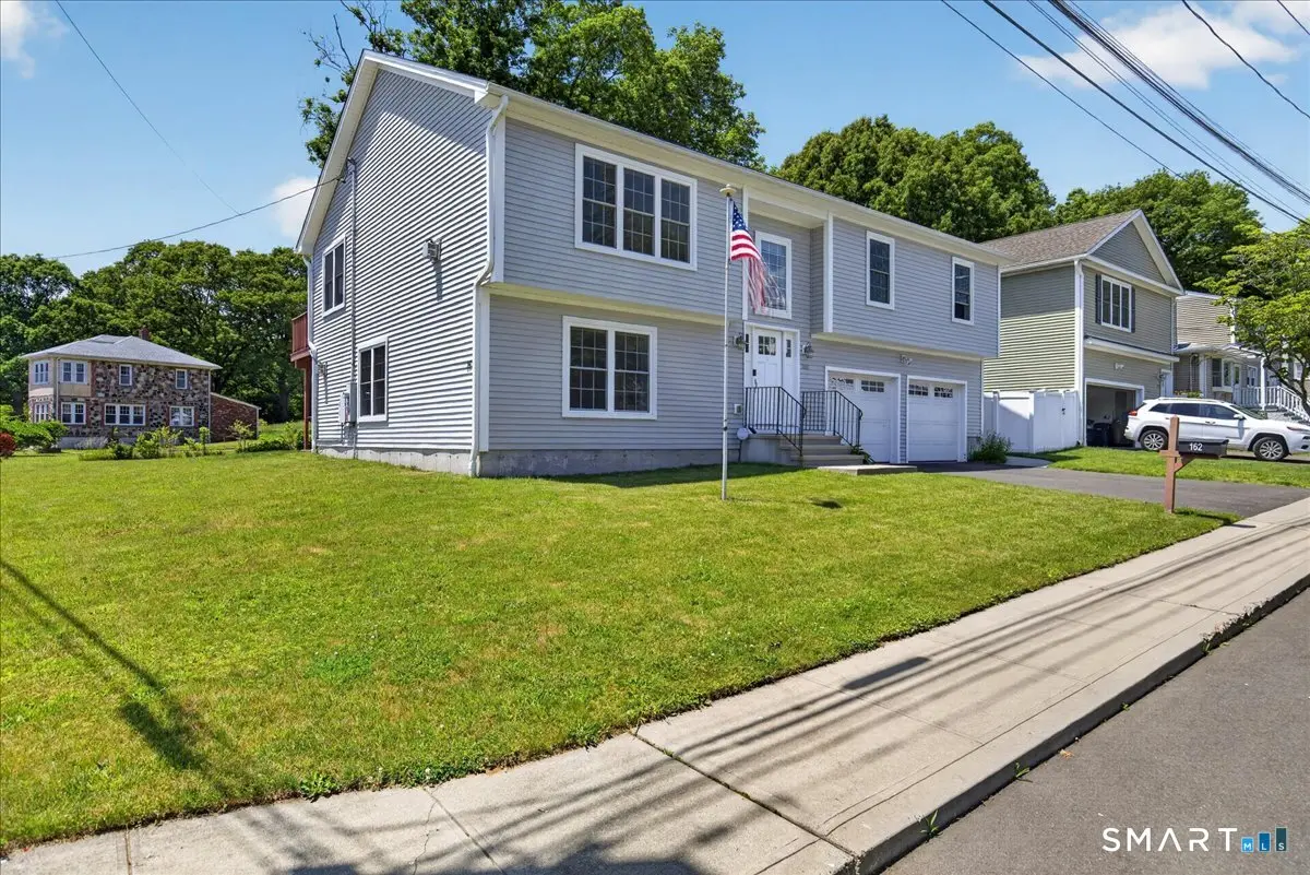 162 Monroe Street, Milford