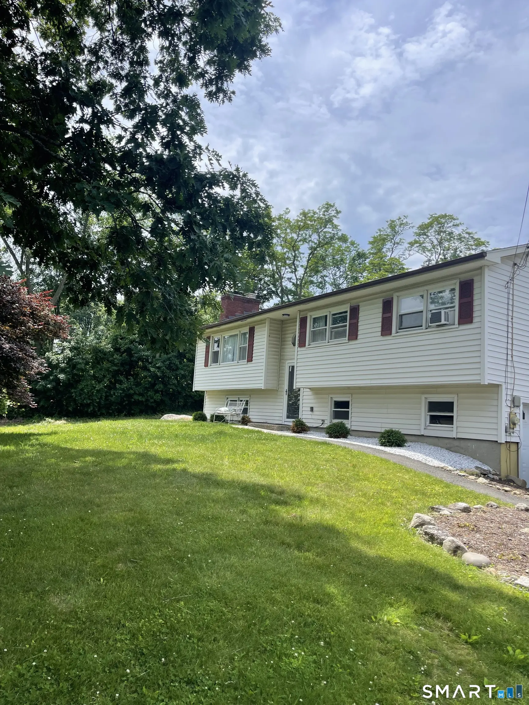 7 Rogers Drive, Danbury