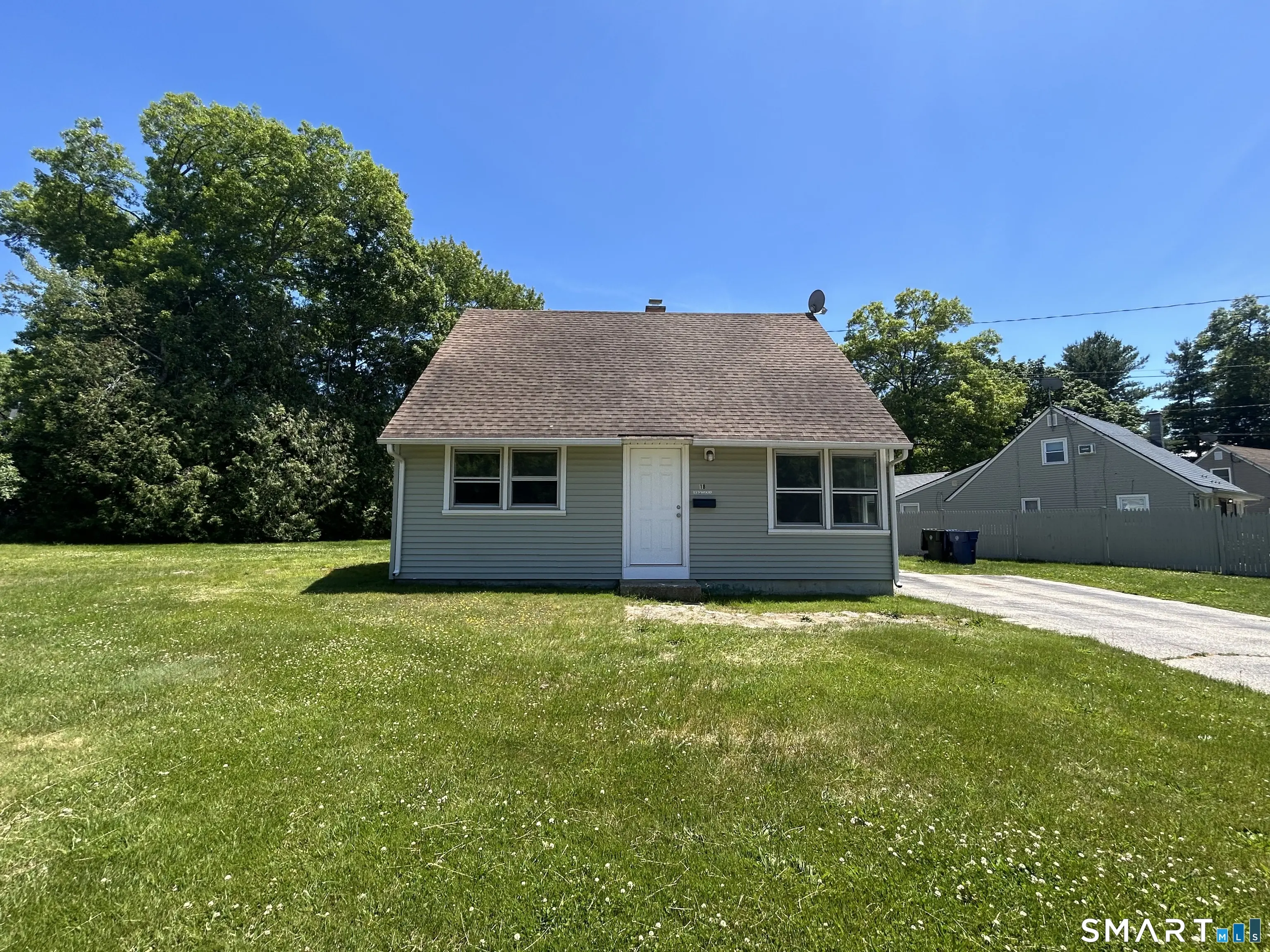 18 Lynwood Drive, Windham