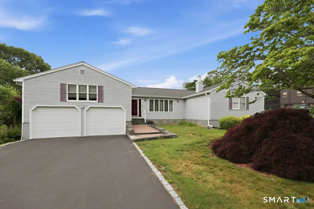 7 Dogwood Drive, Ansonia
