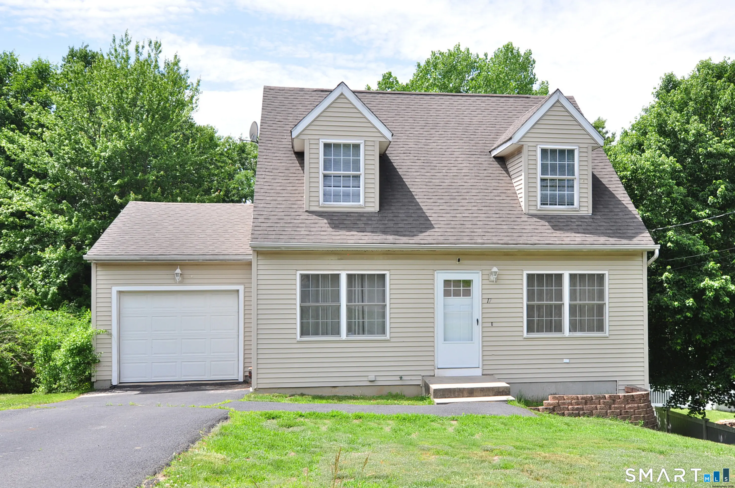 17 Irene Avenue, Waterbury