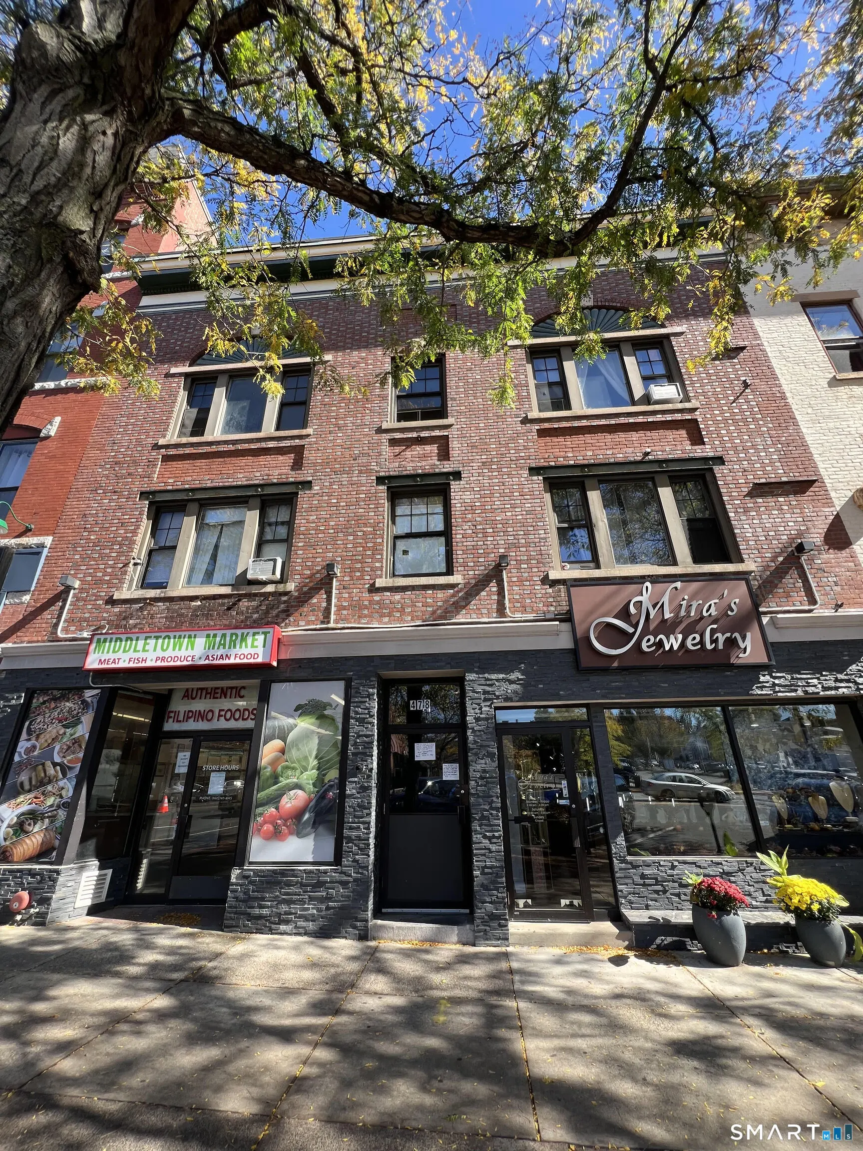 480 Main Street, Middletown