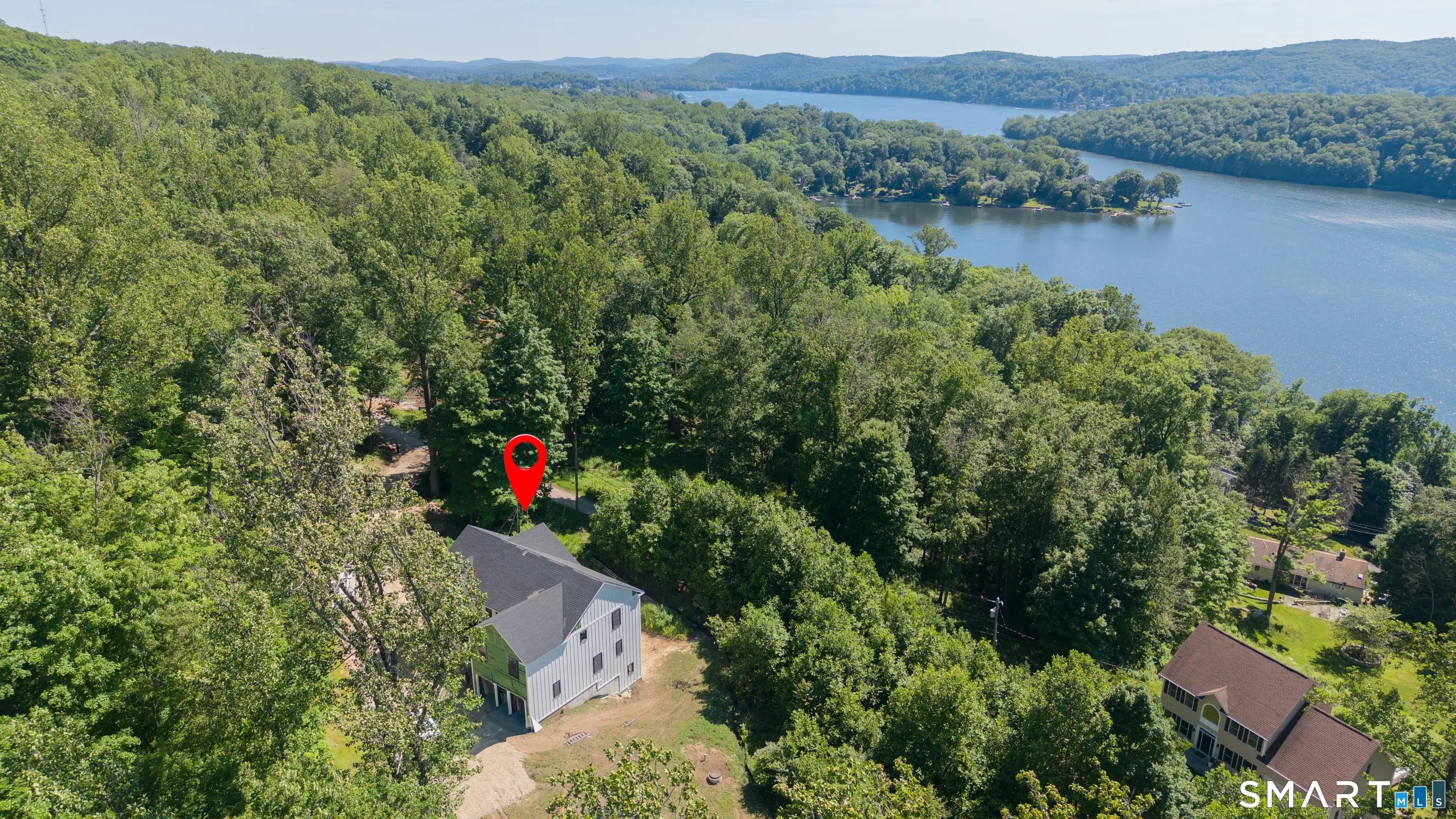 10 Juniper Drive, New Milford