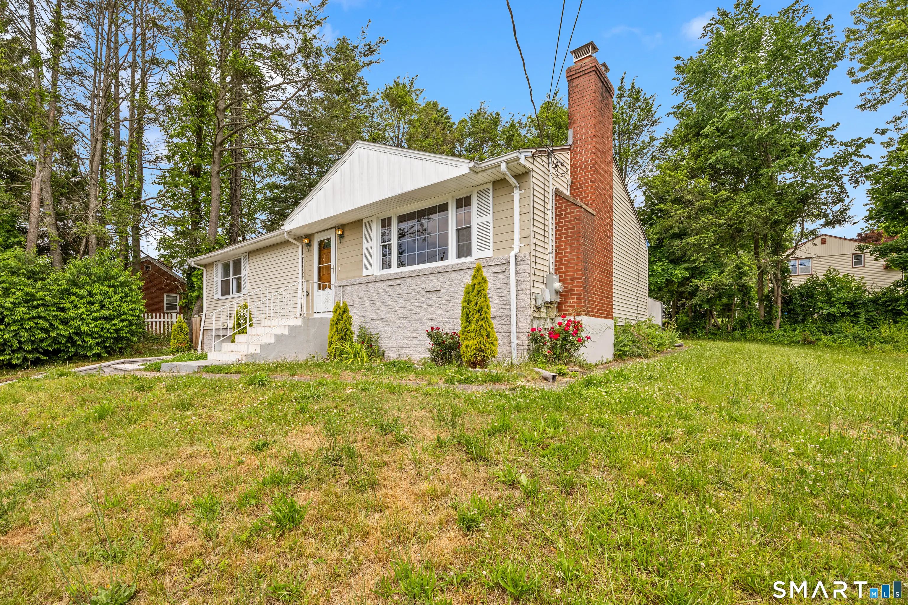 62 Springdale Street, Hamden