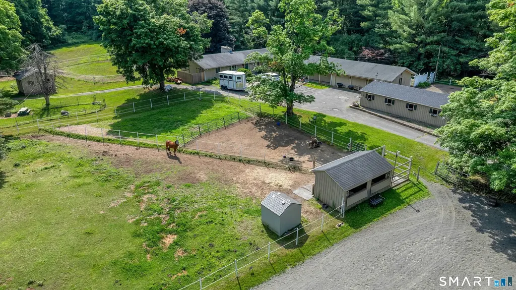 92 Minortown Road, Woodbury