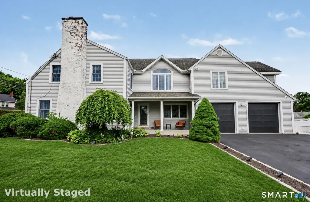 4386 Main Street, Stratford