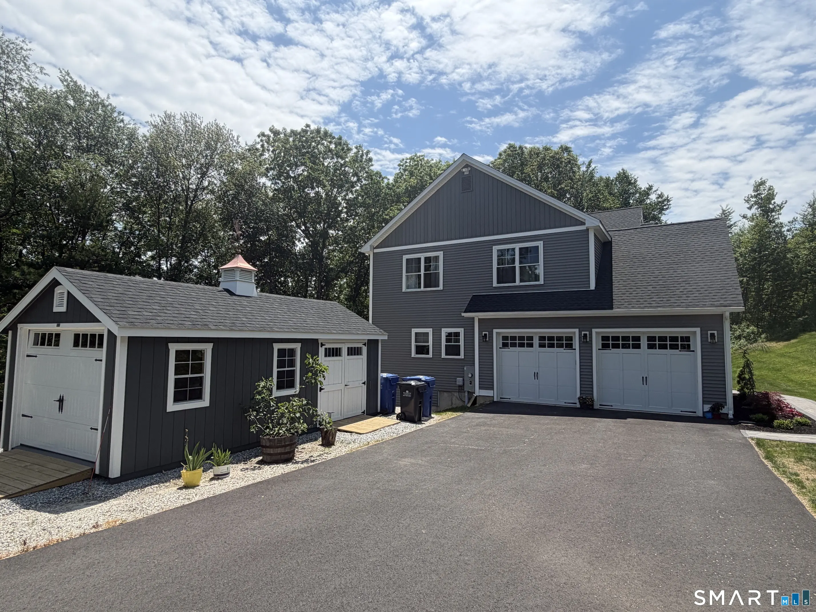 60 Ladd Road, Tolland