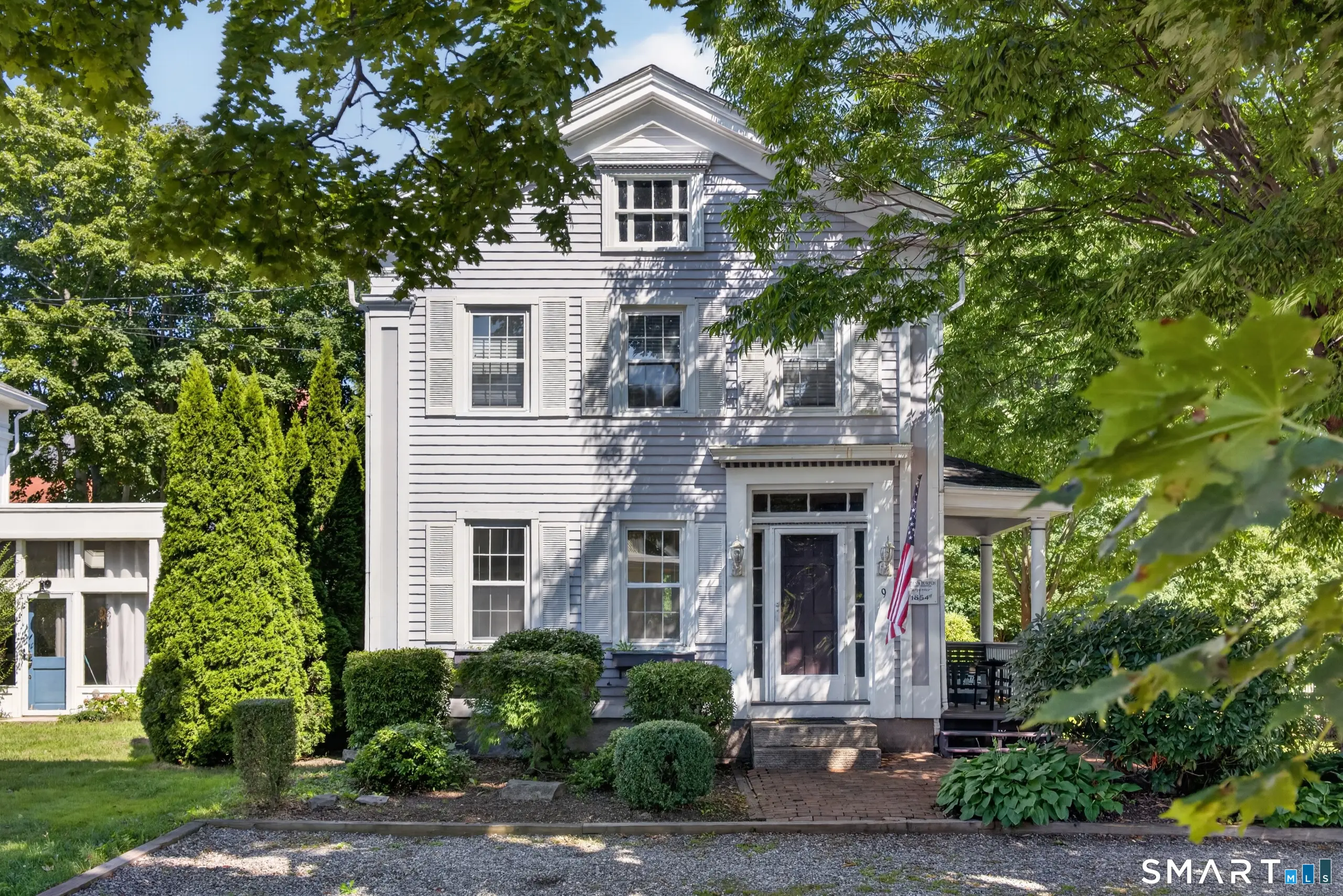 9 Broadway Avenue, Stonington
