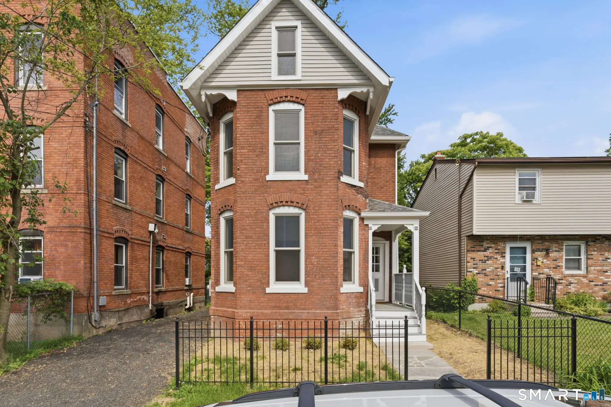 41 Center Street, Hartford